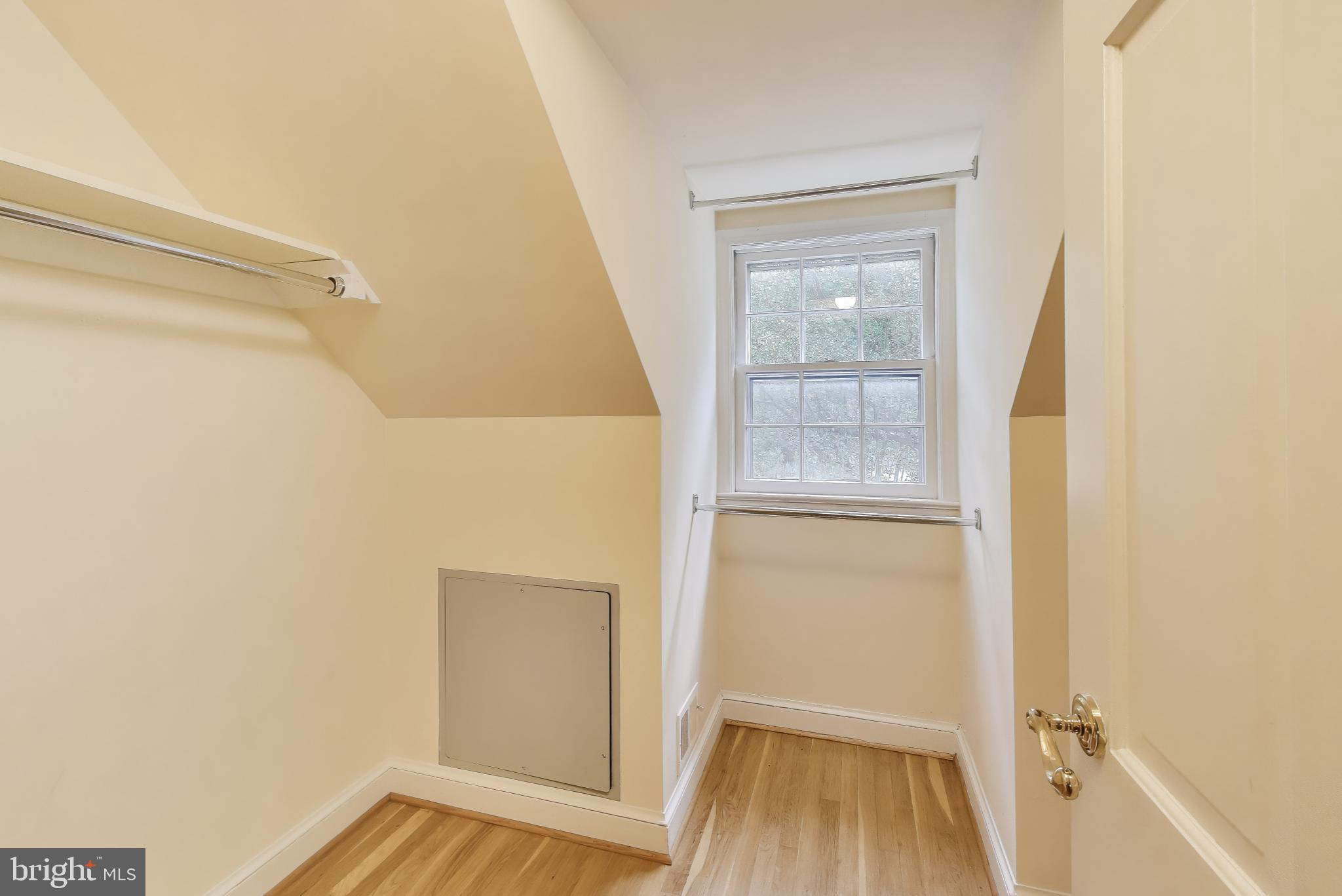 PT BETHESDA OUT RES 1 - Residential Lease