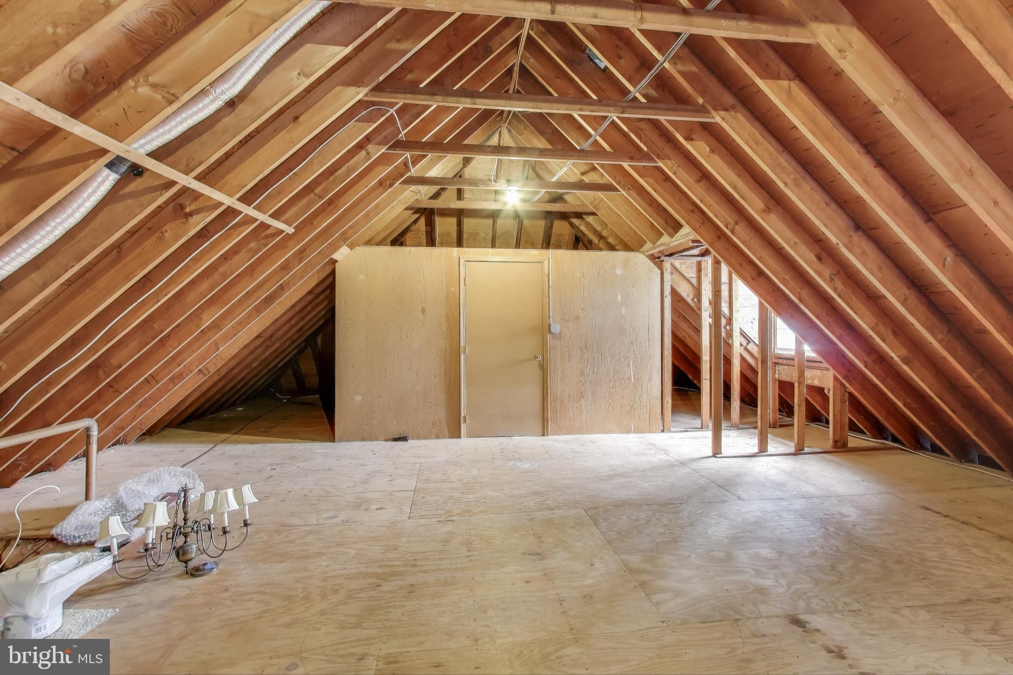 PT BETHESDA OUT RES 1 - Residential Lease