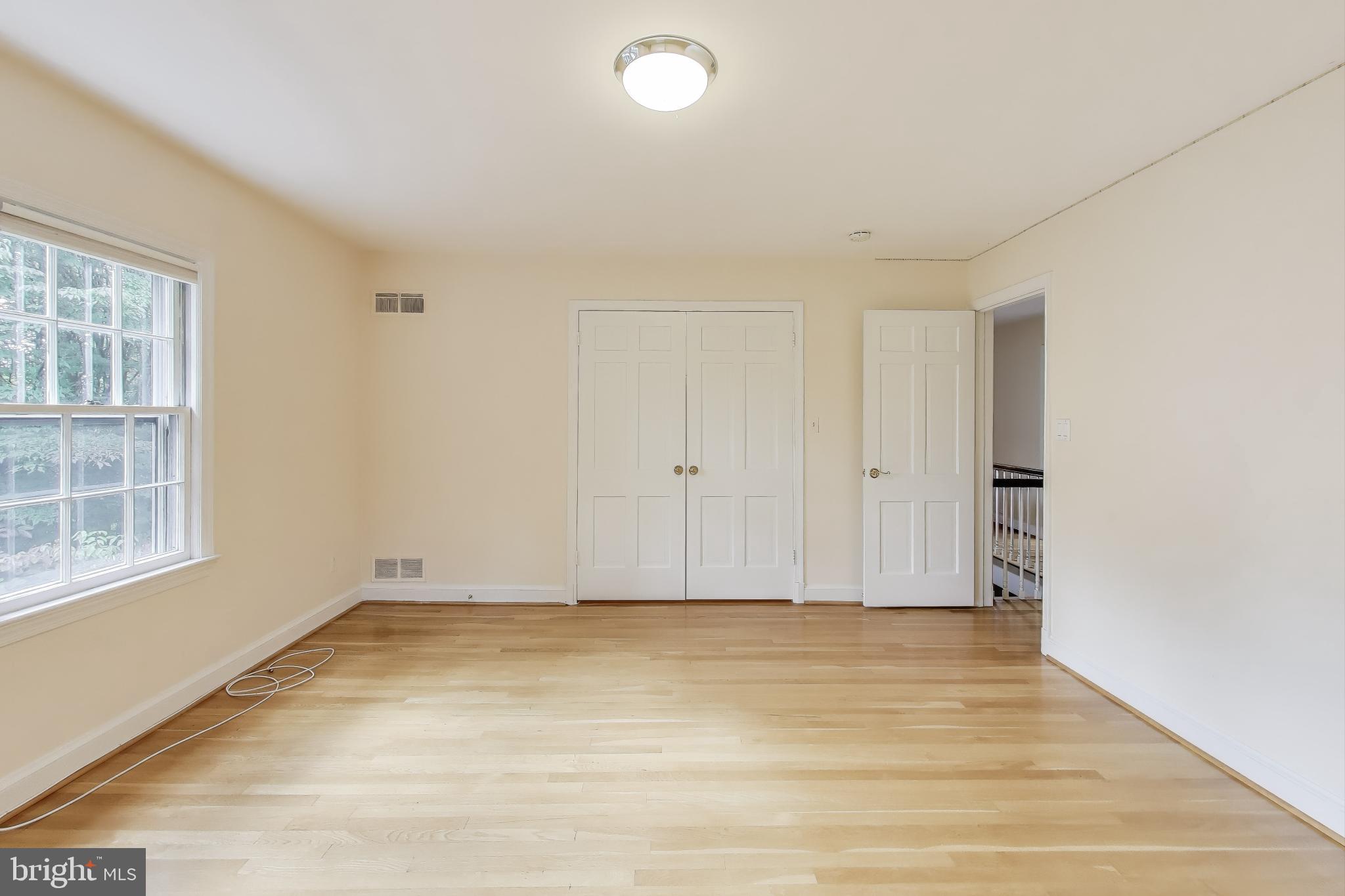 PT BETHESDA OUT RES 1 - Residential Lease