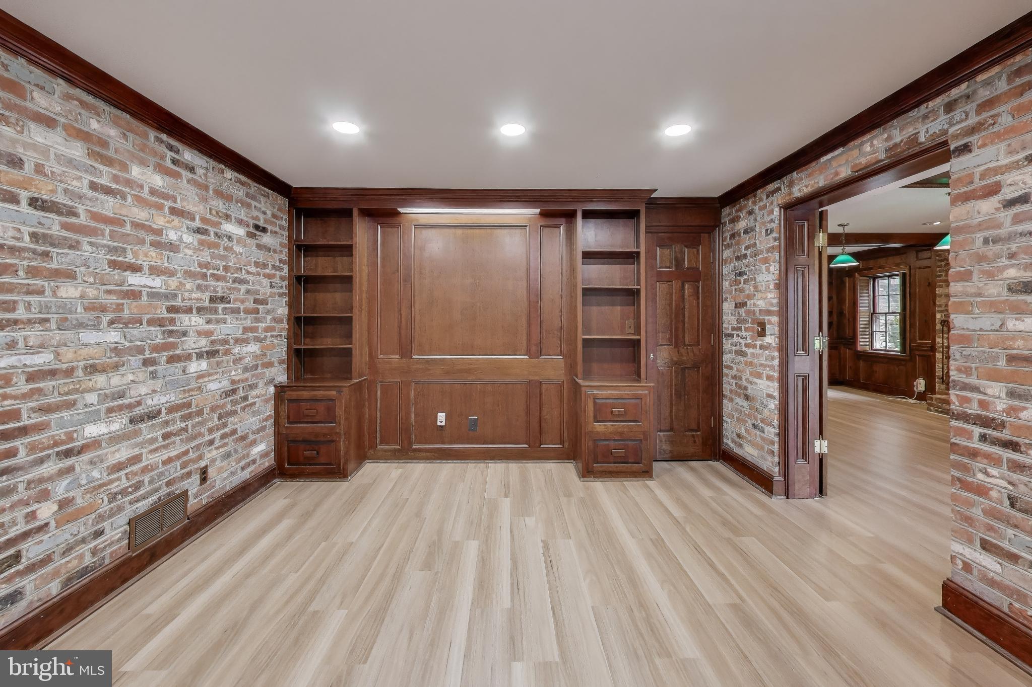 PT BETHESDA OUT RES 1 - Residential Lease