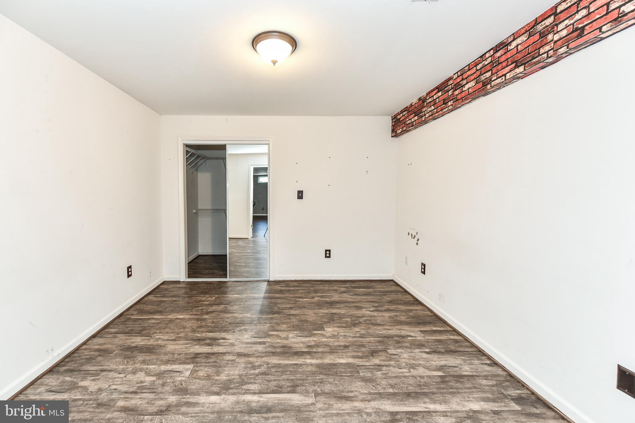 POTOMAC STATION - Residential Lease