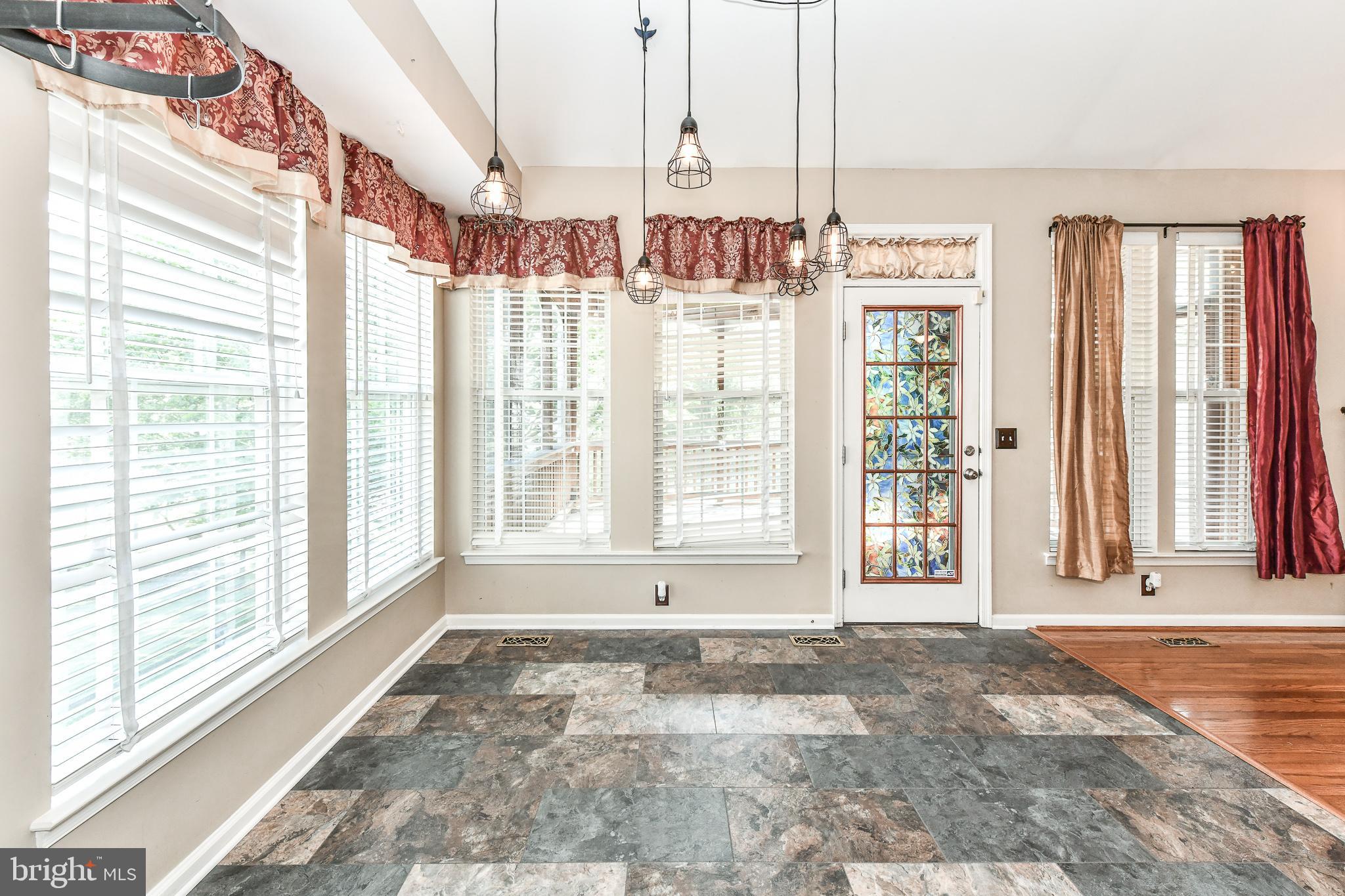 POTOMAC STATION - Residential Lease