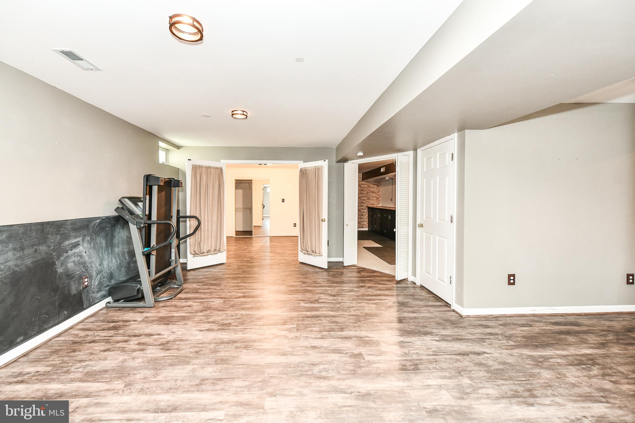 POTOMAC STATION - Residential Lease