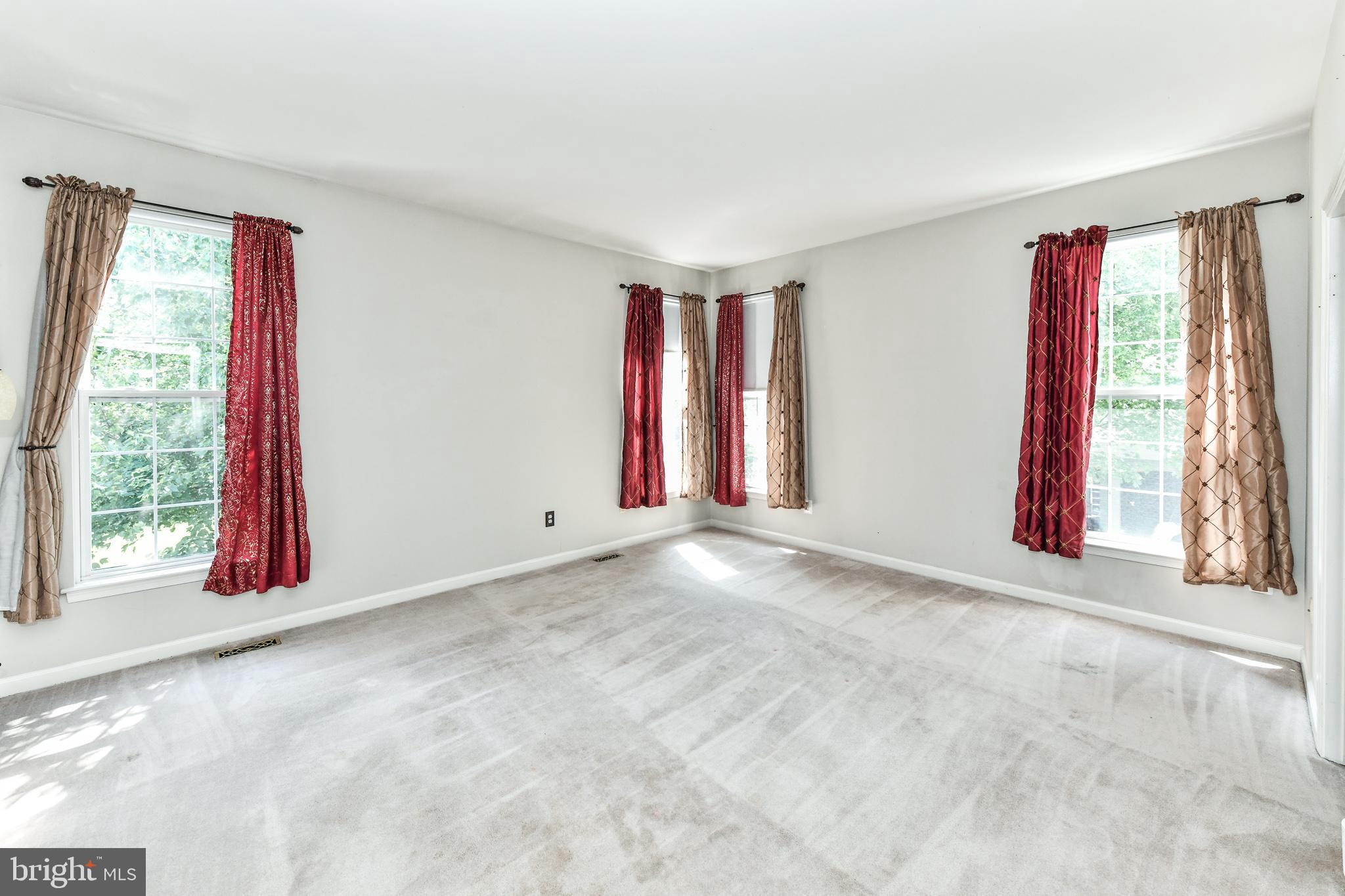 POTOMAC STATION - Residential Lease