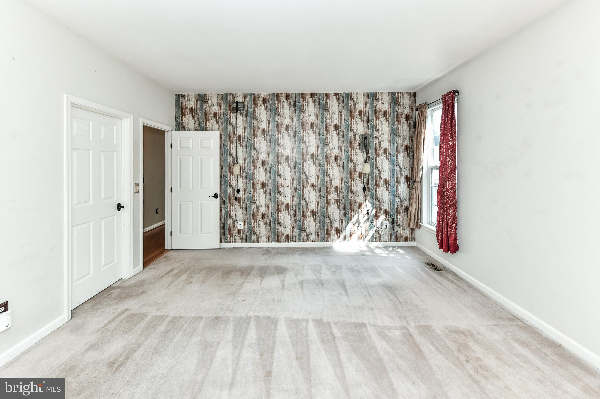 POTOMAC STATION - Residential Lease