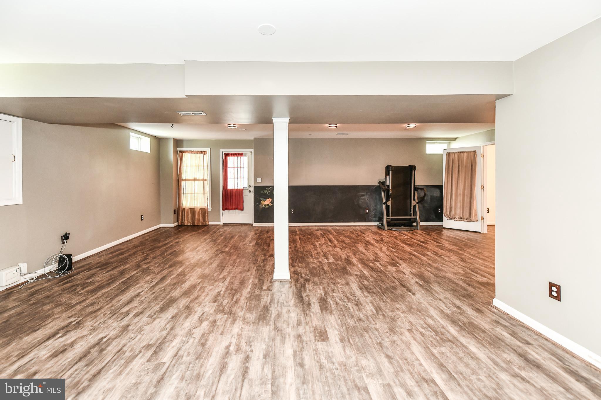 POTOMAC STATION - Residential Lease