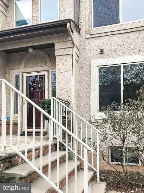 404 N Lafayette Road, Metuchen, NJ MLS: NJMX2010796