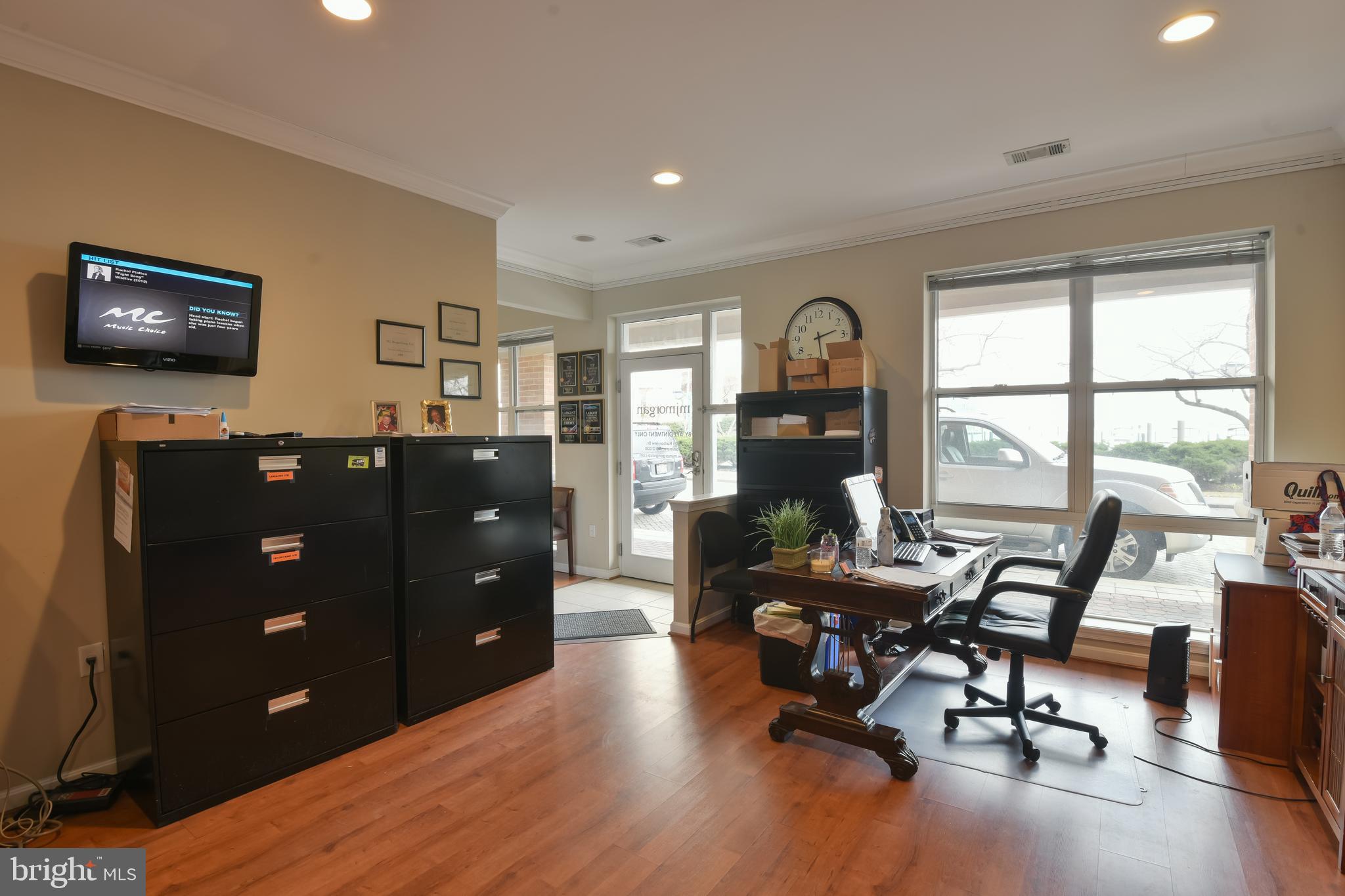 HARBORVIEW - Commercial Sale
