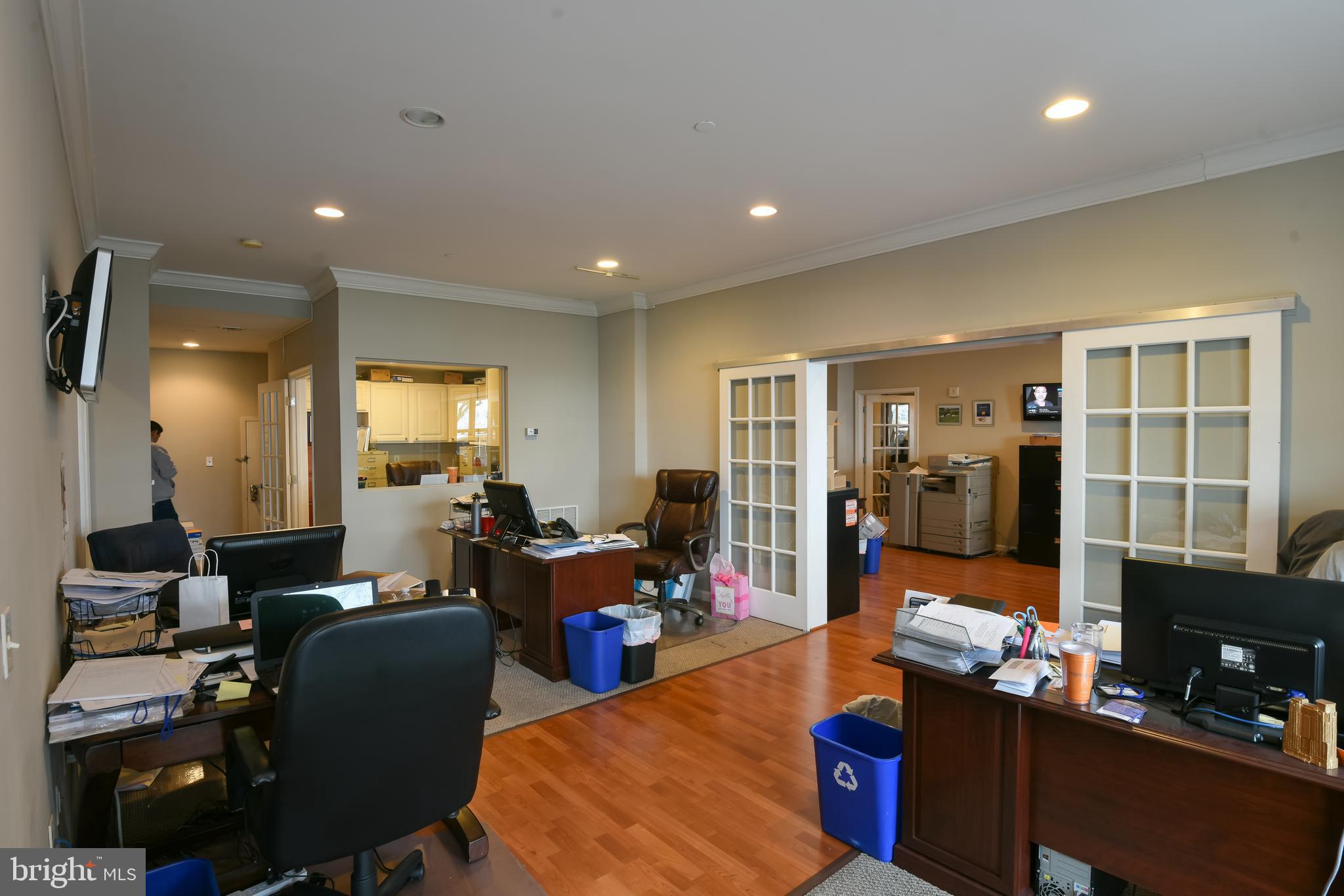 HARBORVIEW - Commercial Sale