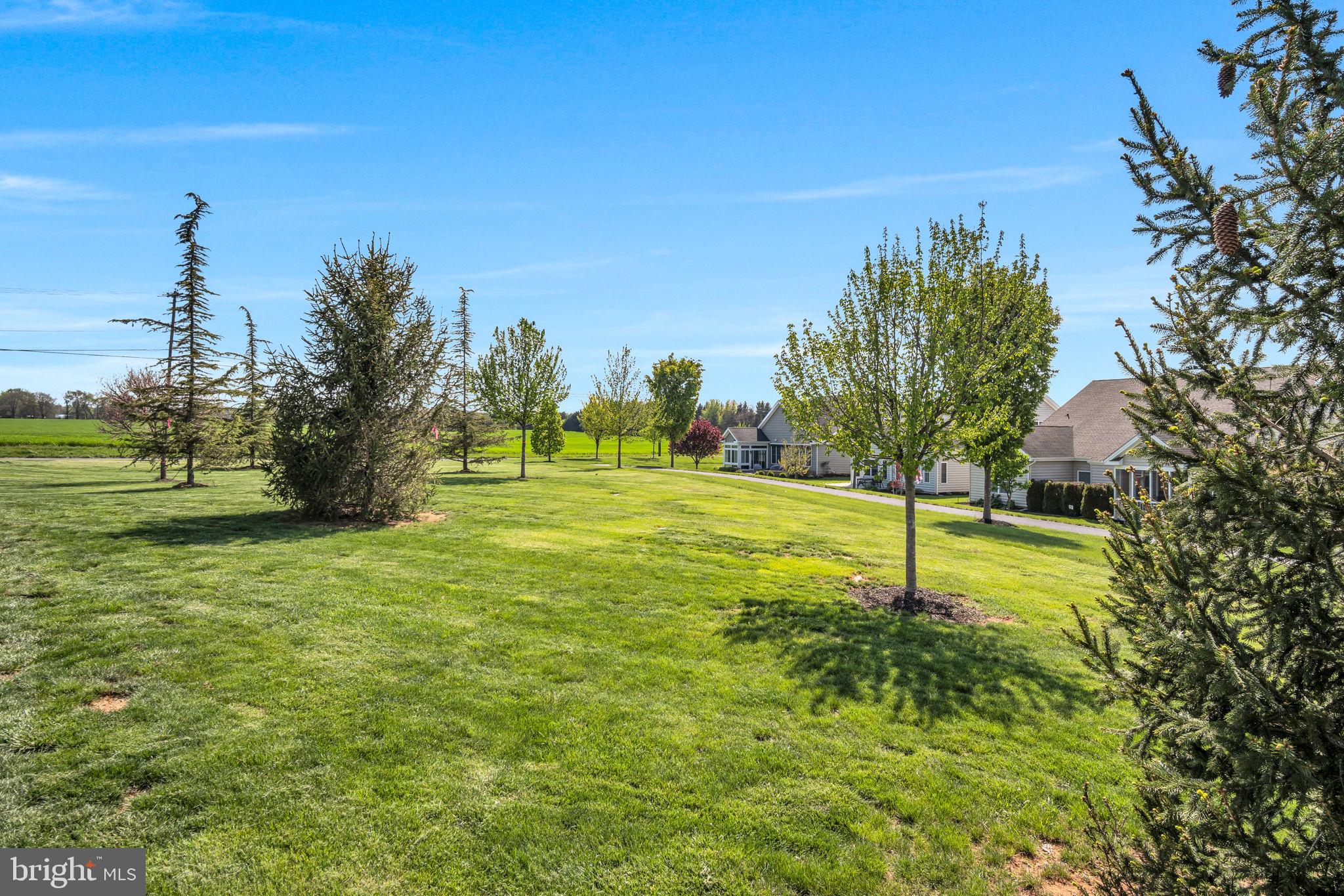 DANBURY GLEN - Residential