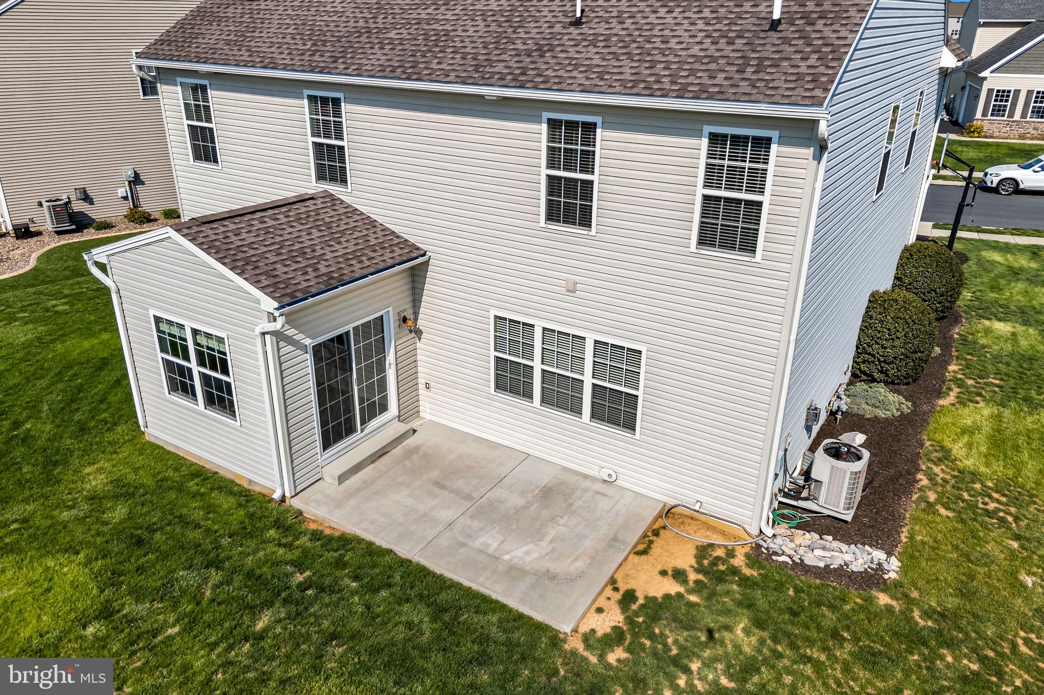 DANBURY GLEN - Residential