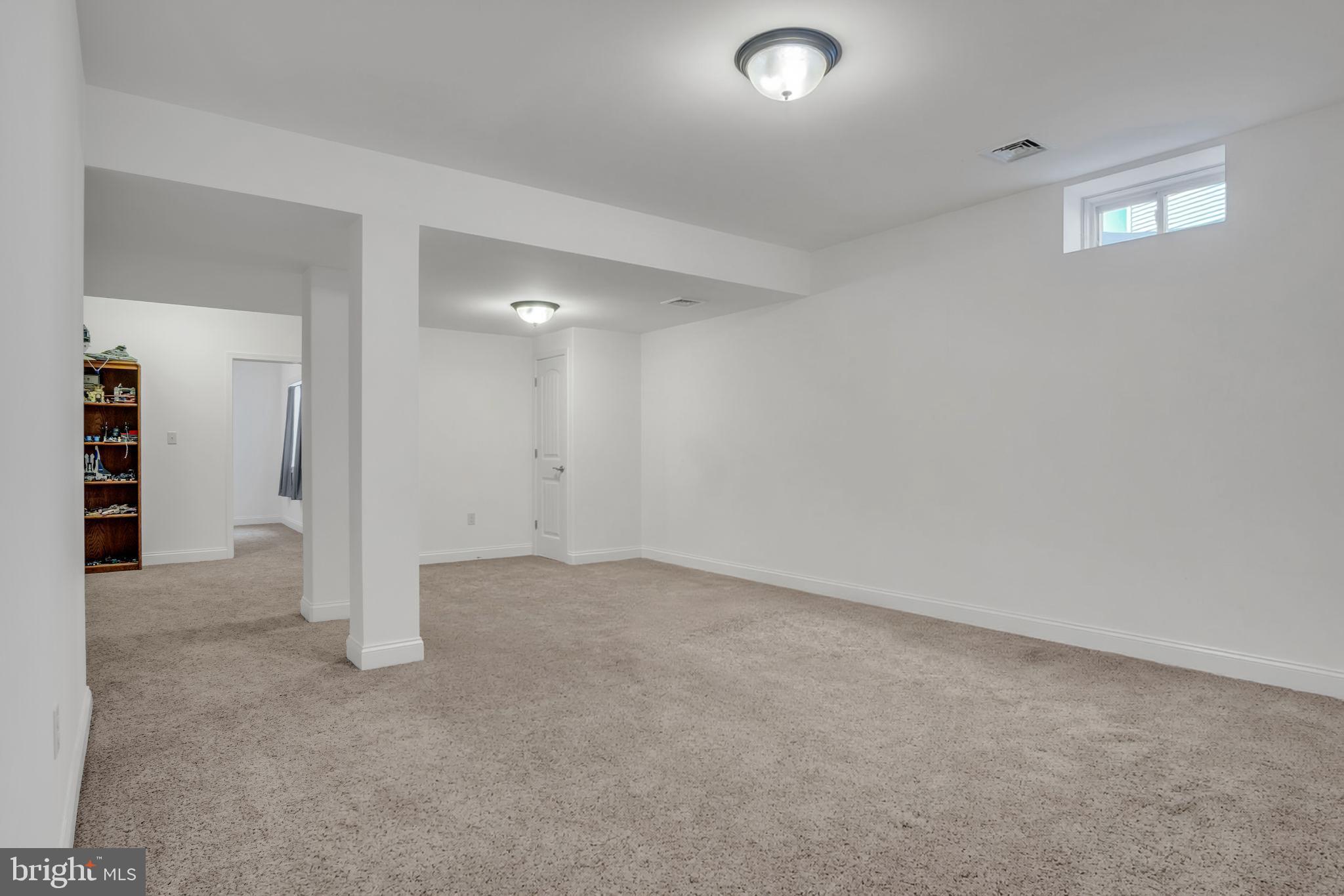 DANBURY GLEN - Residential