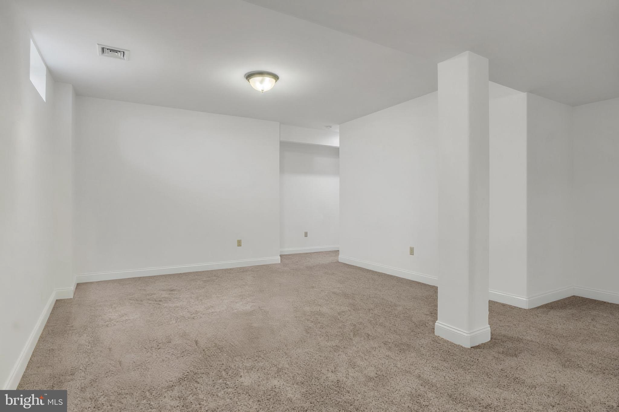 DANBURY GLEN - Residential