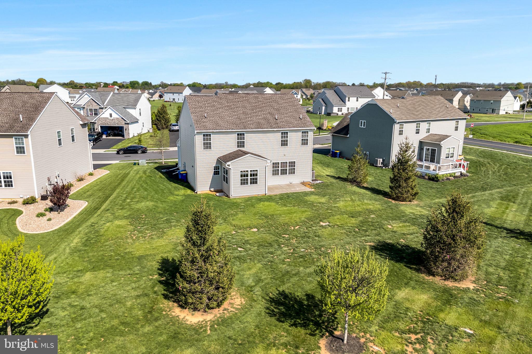 DANBURY GLEN - Residential