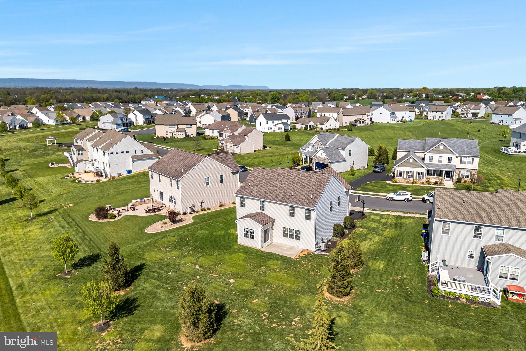 DANBURY GLEN - Residential