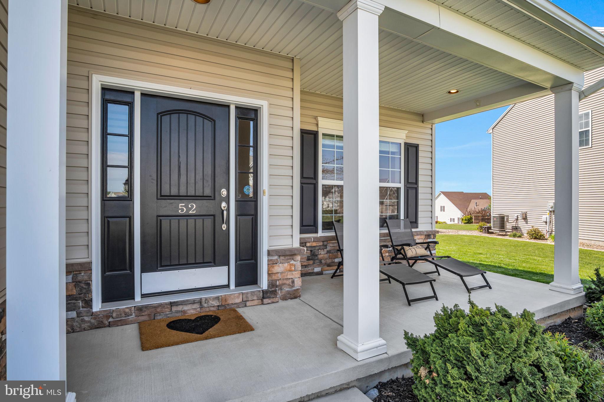 DANBURY GLEN - Residential