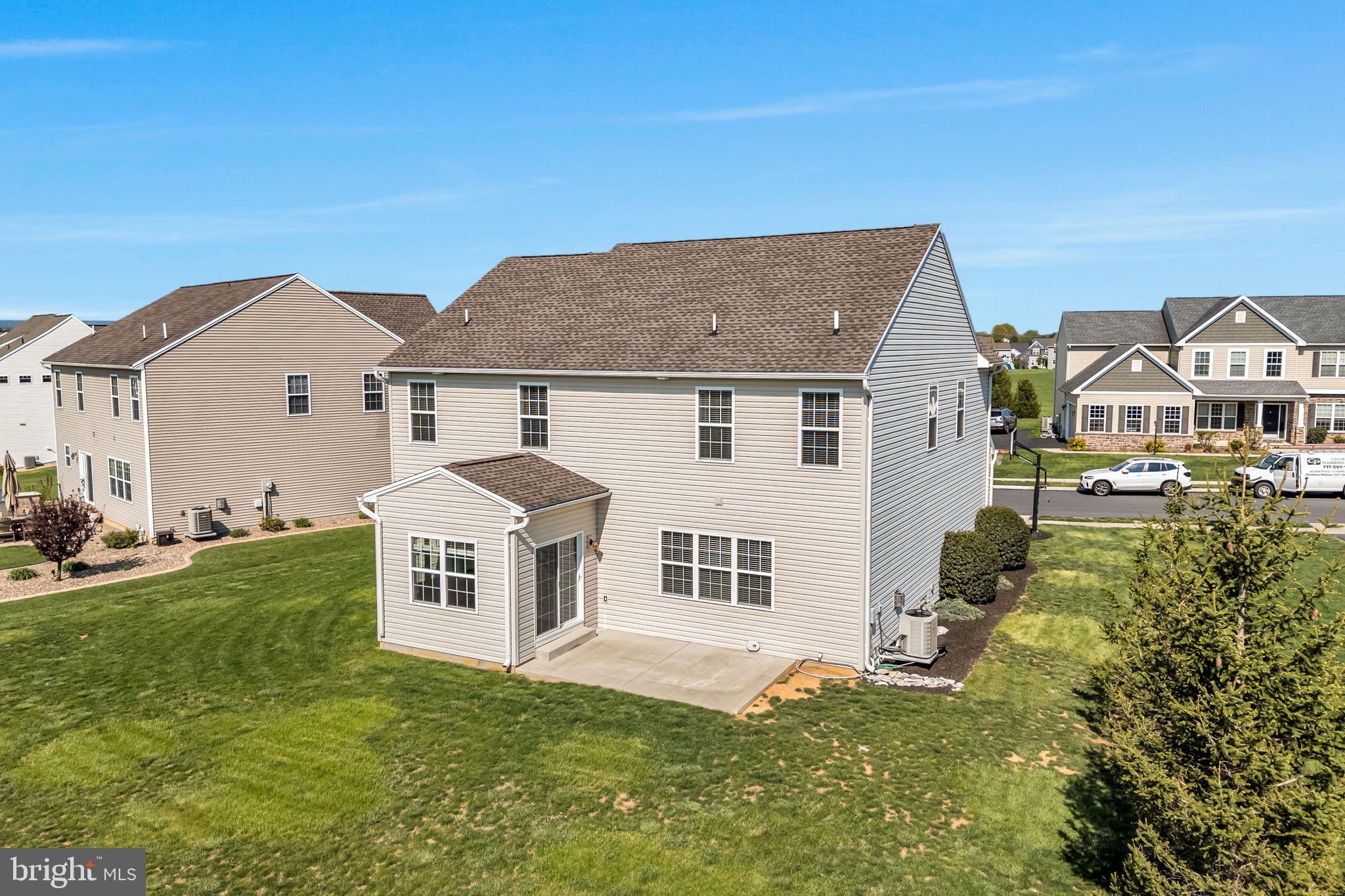 DANBURY GLEN - Residential
