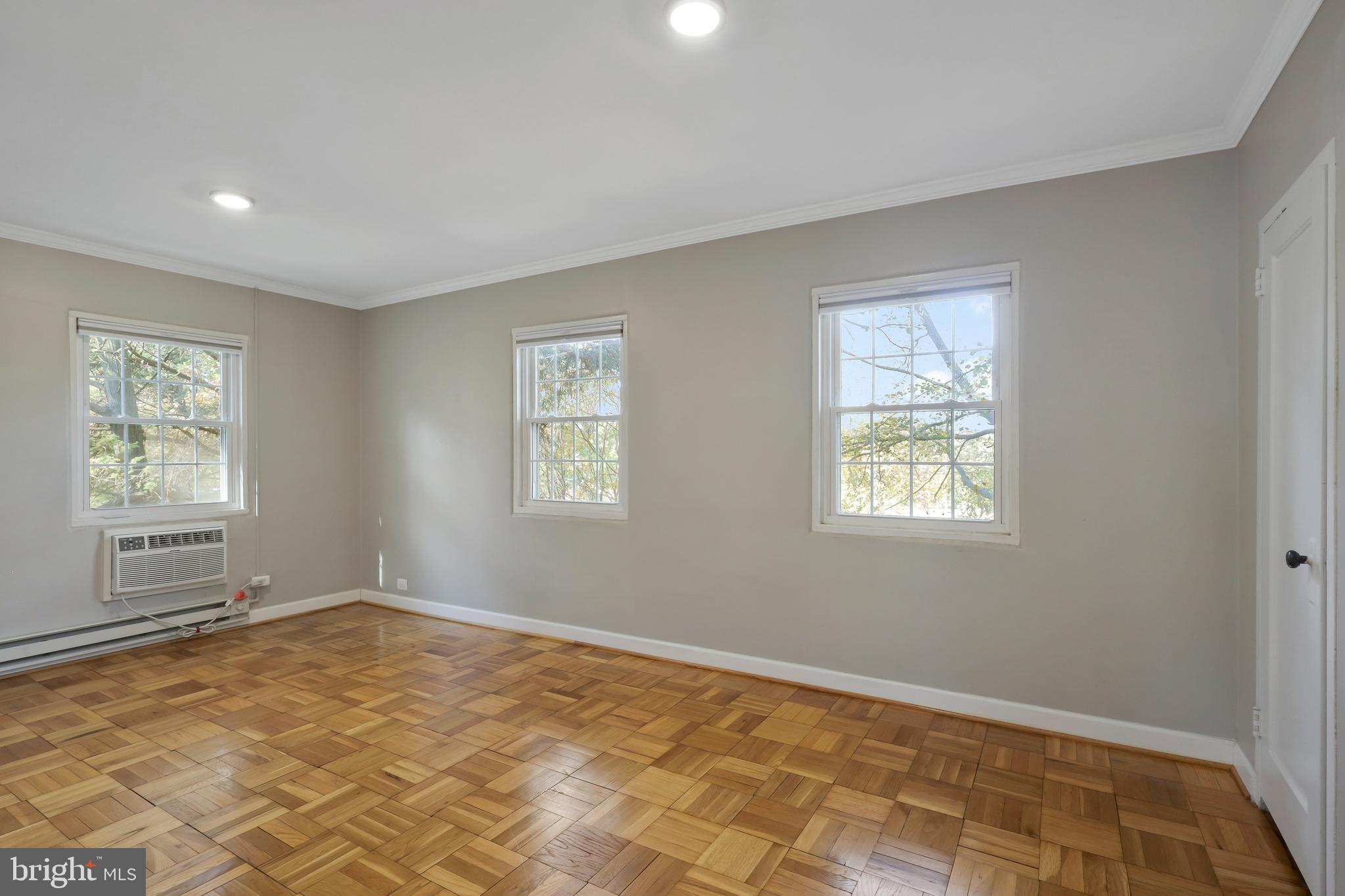 PARKFAIRFAX - Residential