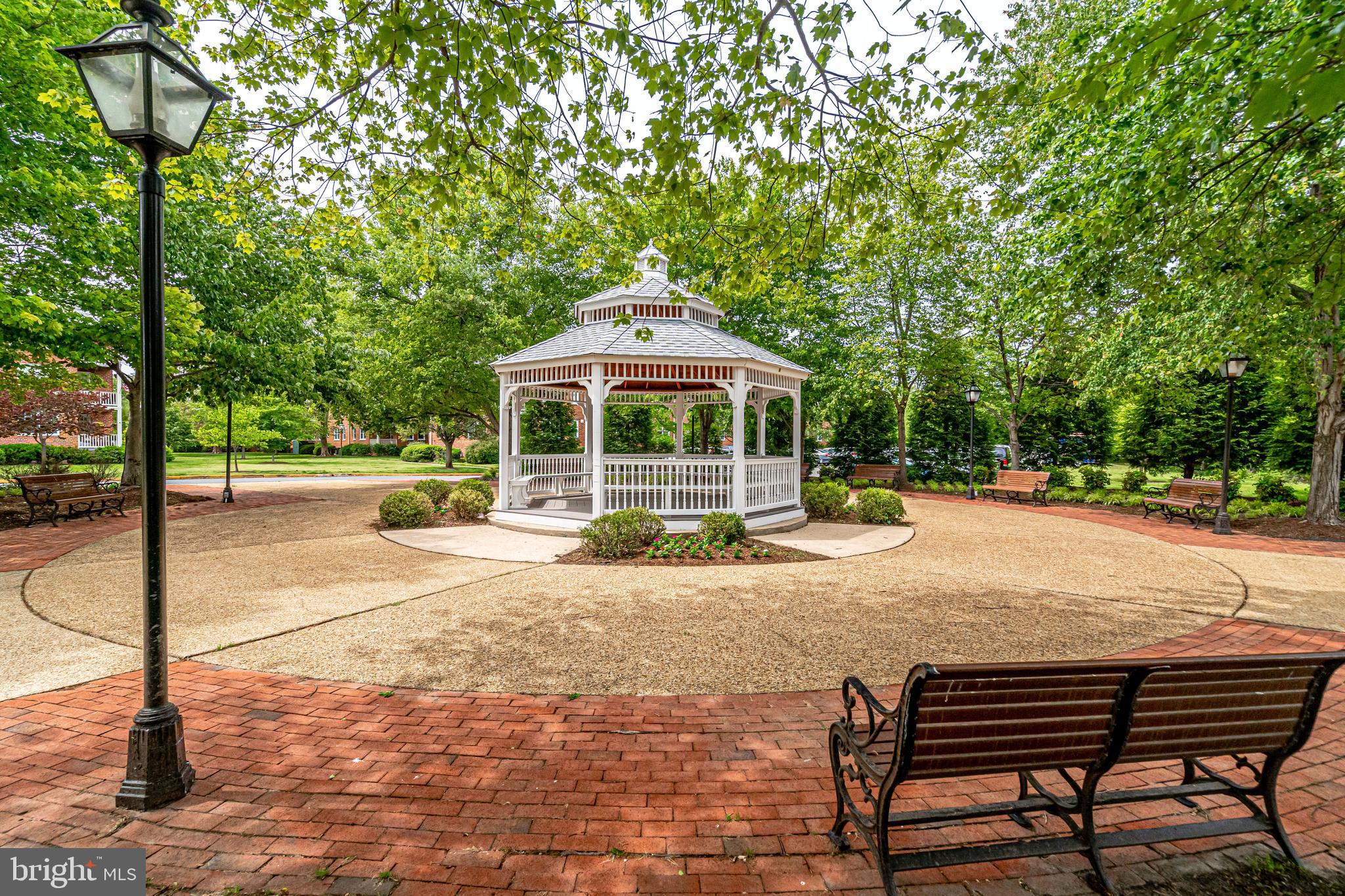 BELLE VIEW CONDOMINIUMS - Residential