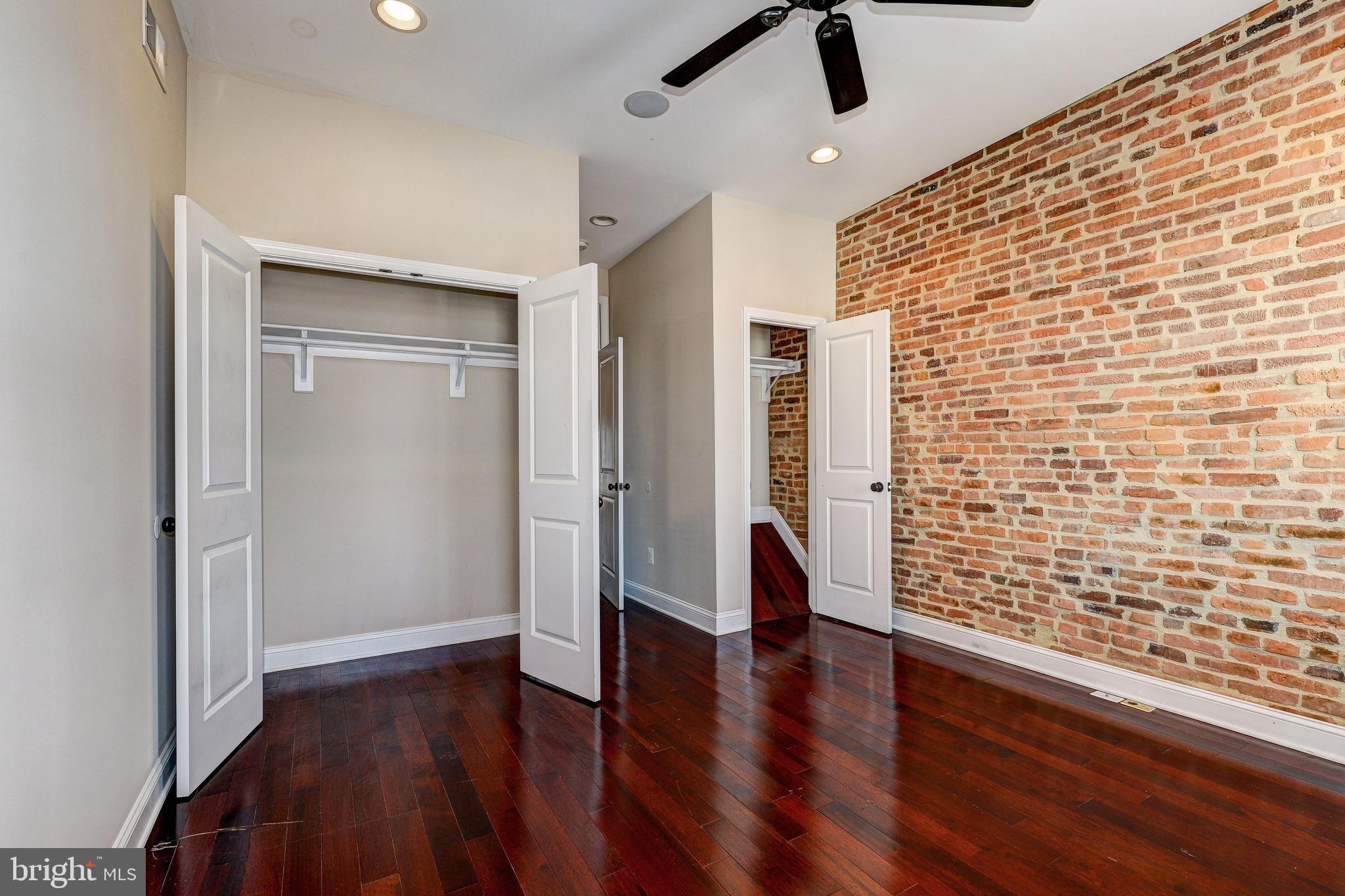 HIGHLANDTOWN - Residential Lease