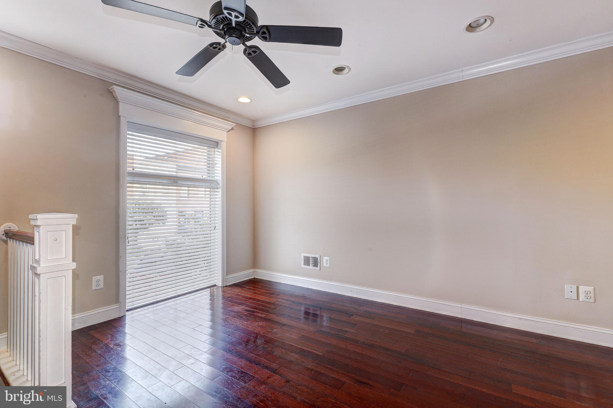 HIGHLANDTOWN - Residential Lease