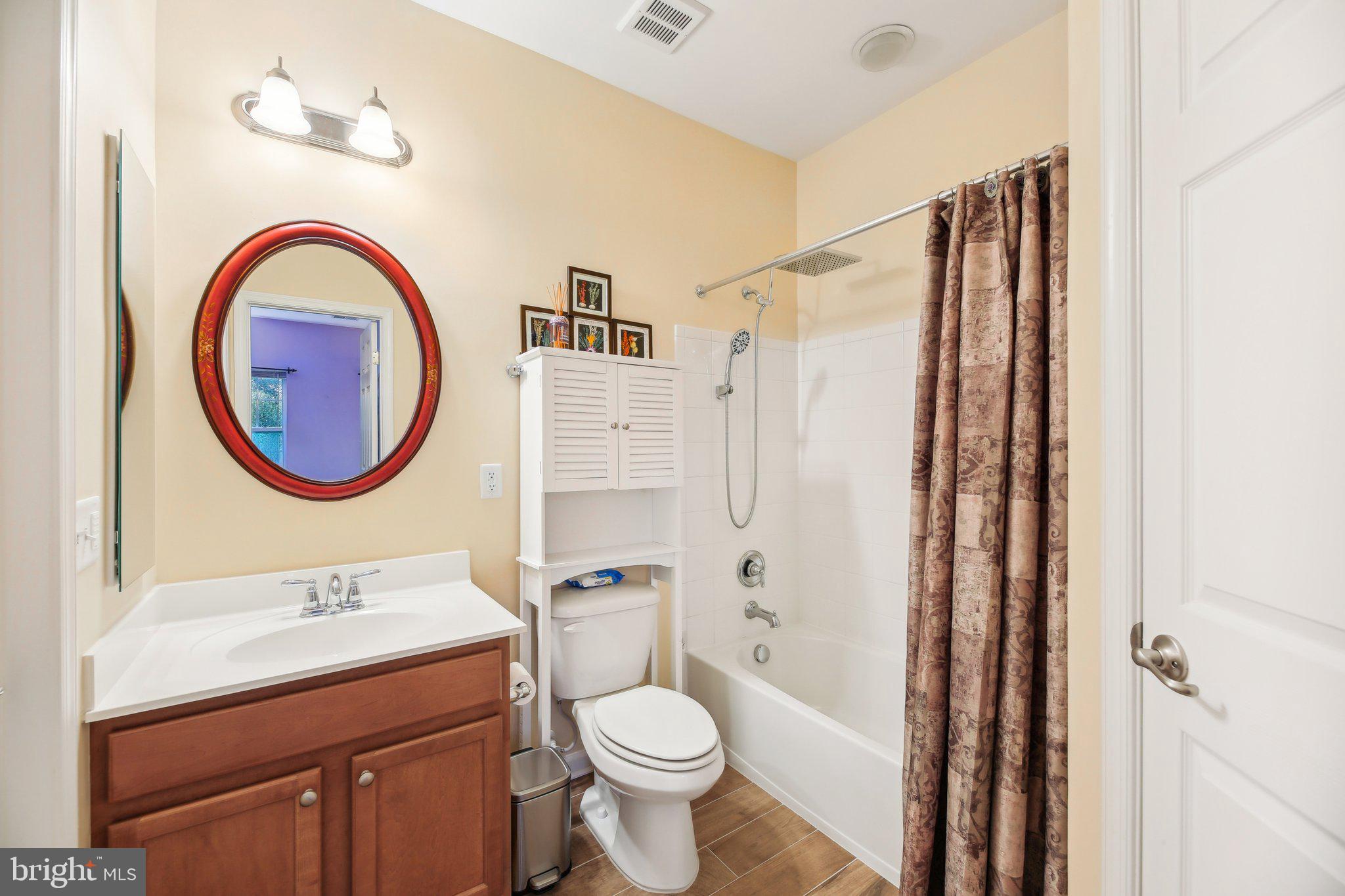 STONEY RUN - Residential