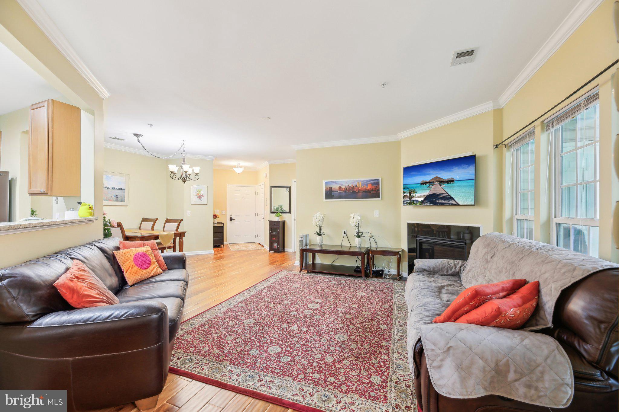 1622 HARDWICK COURT 203