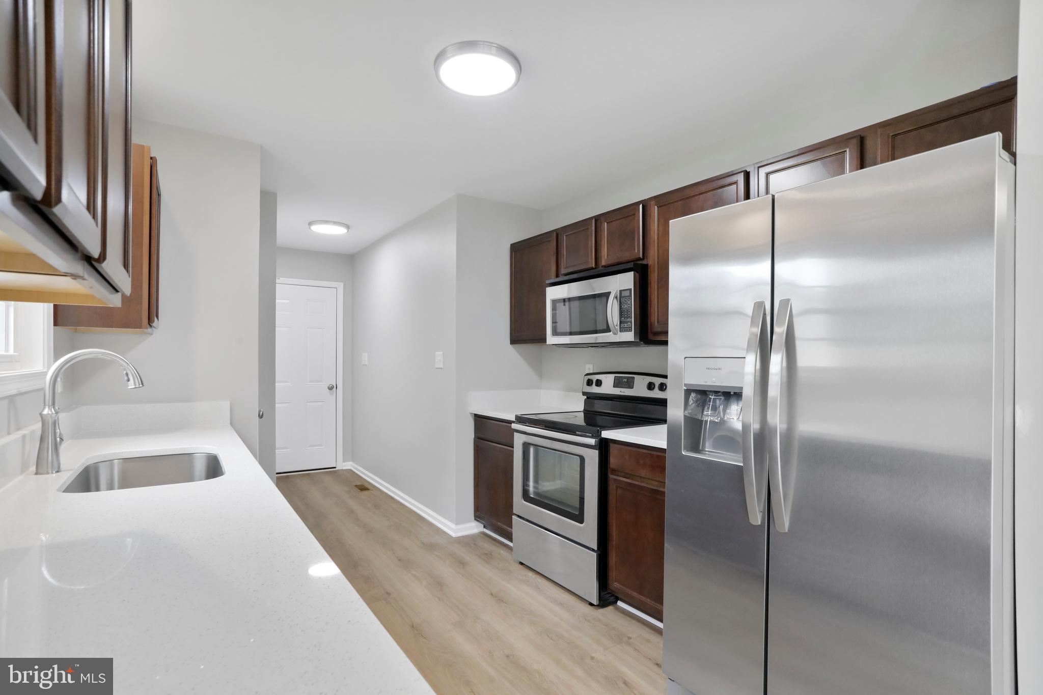 PRINCETON SHOALS - Residential