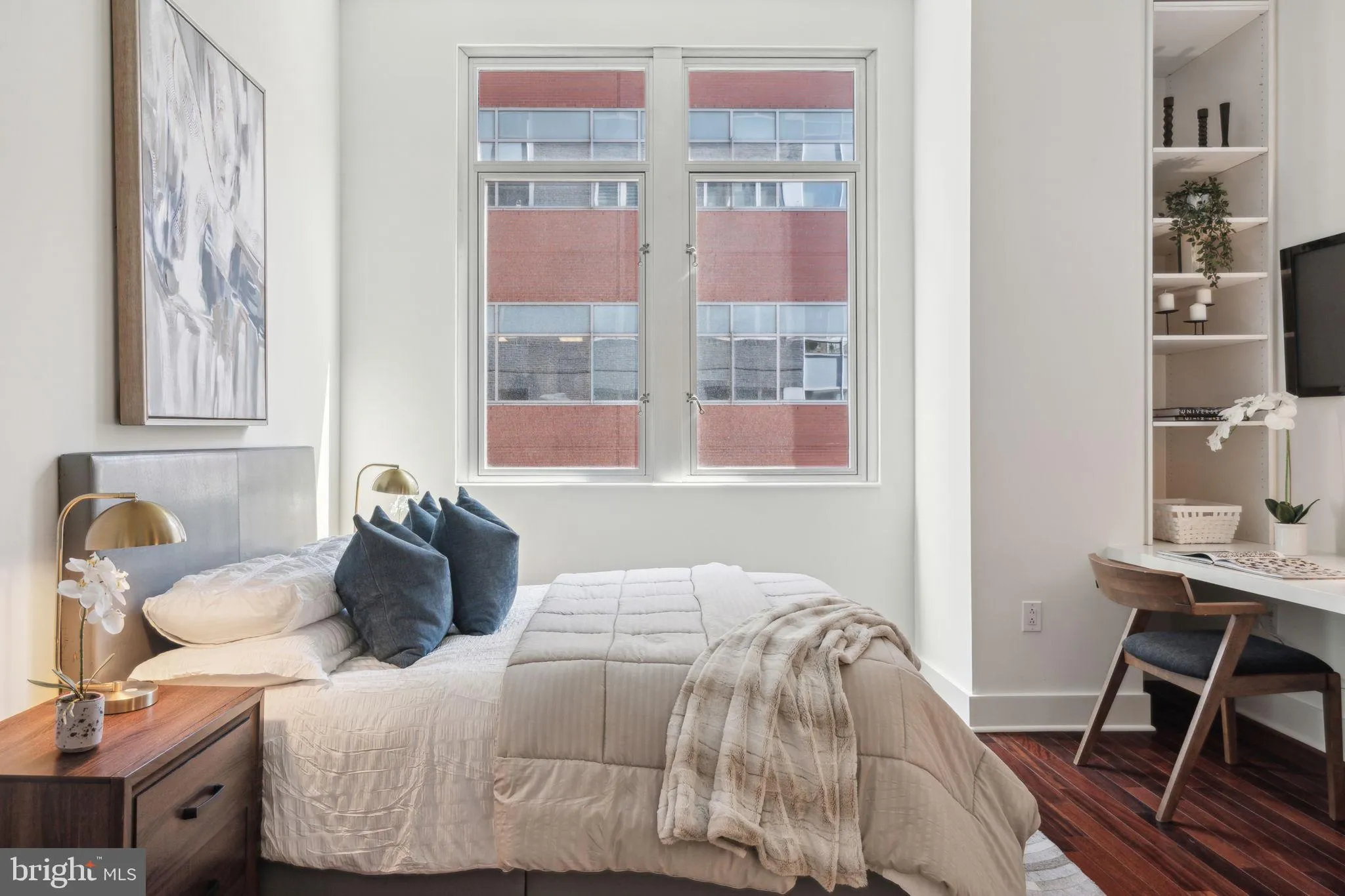 Philadelphia, Pennsylvania 19107, United States, 2 Bedrooms Bedrooms, ,2 BathroomsBathrooms,Residential,Active,88378