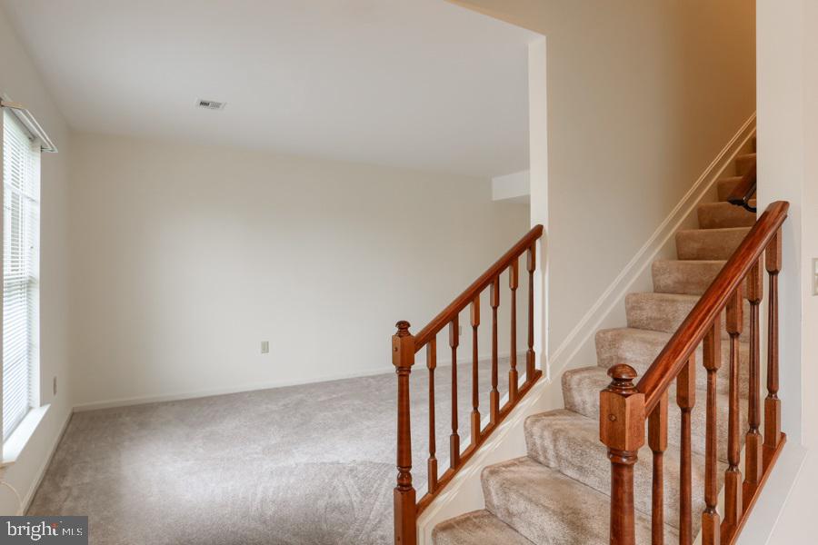 STONEHEDGE - Residential