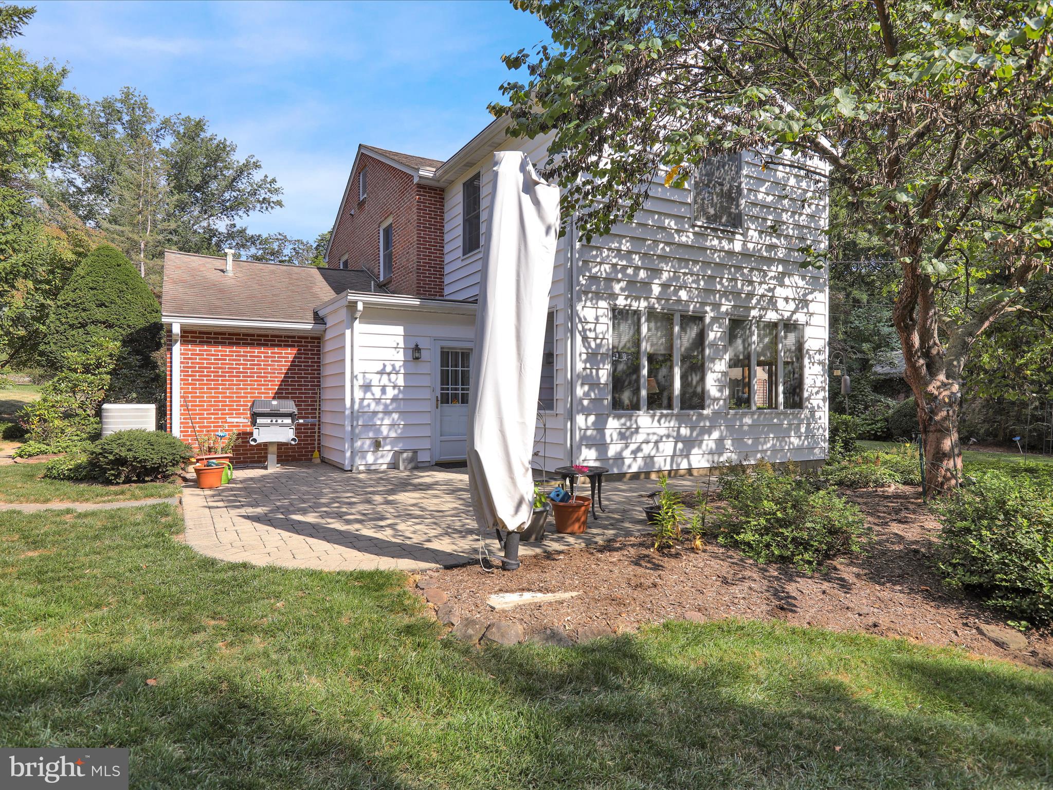 WOODLAWN - Residential