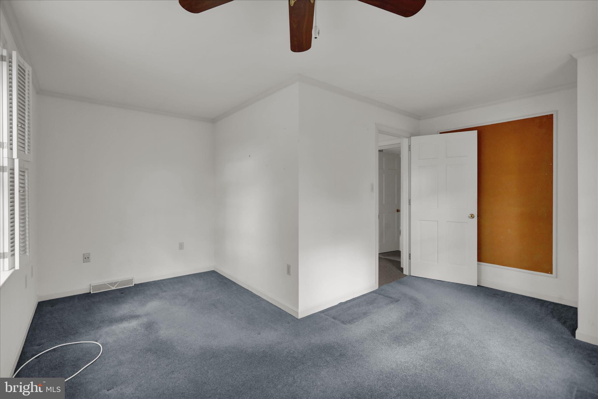 WOODLAWN - Residential