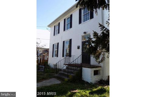 113 E MAIN STREET 4 BERRYVILLE VA 22611