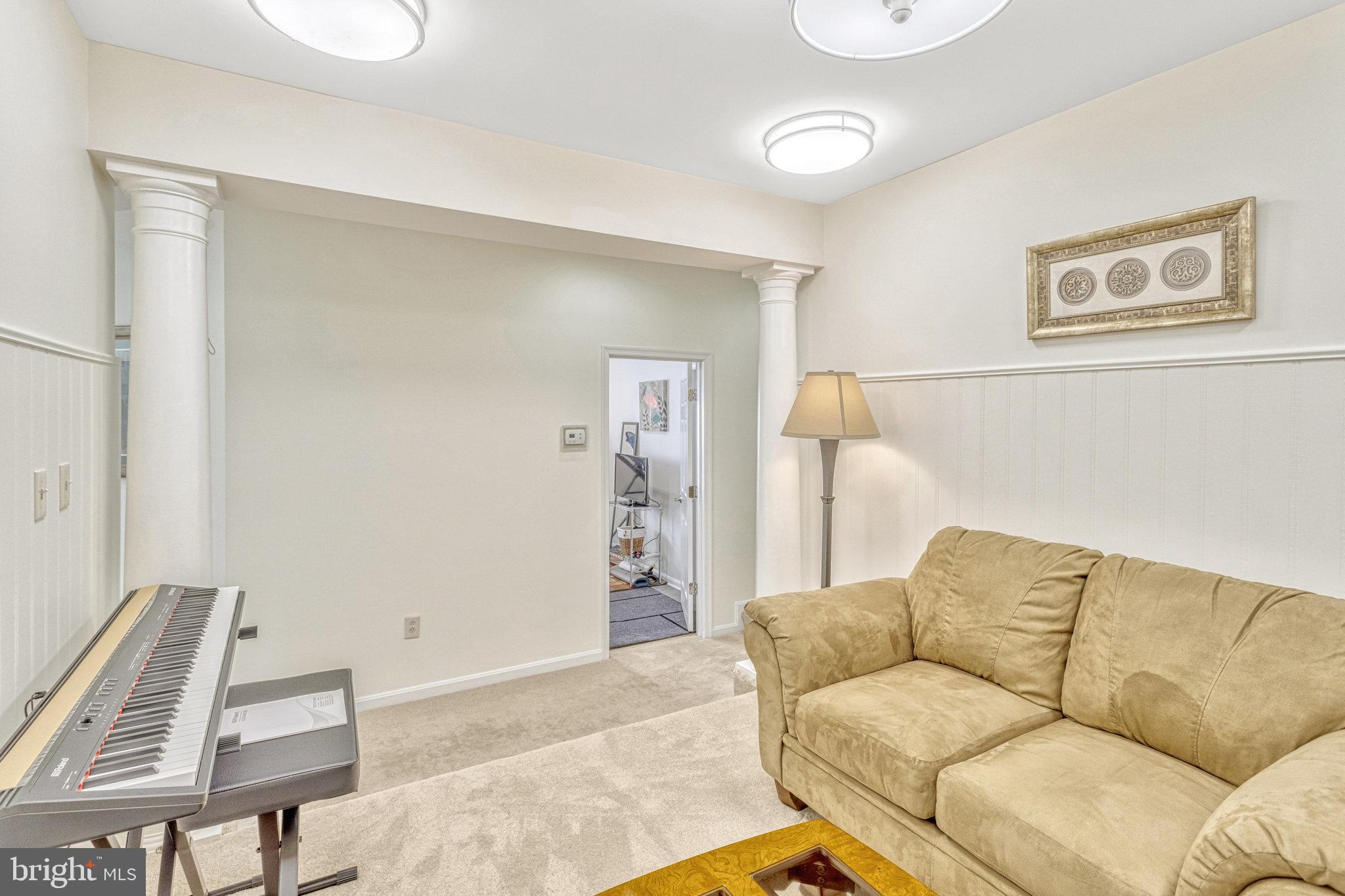 PORT POTOMAC - Residential