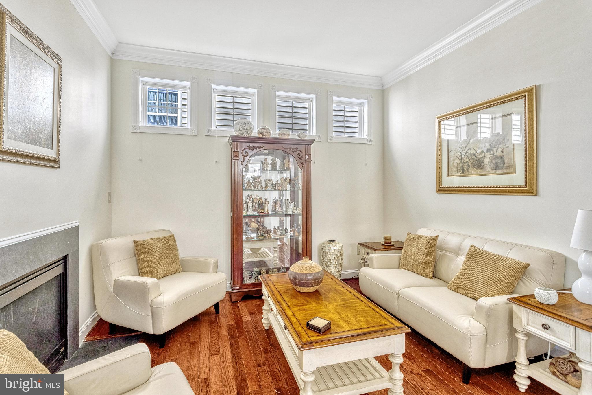 PORT POTOMAC - Residential