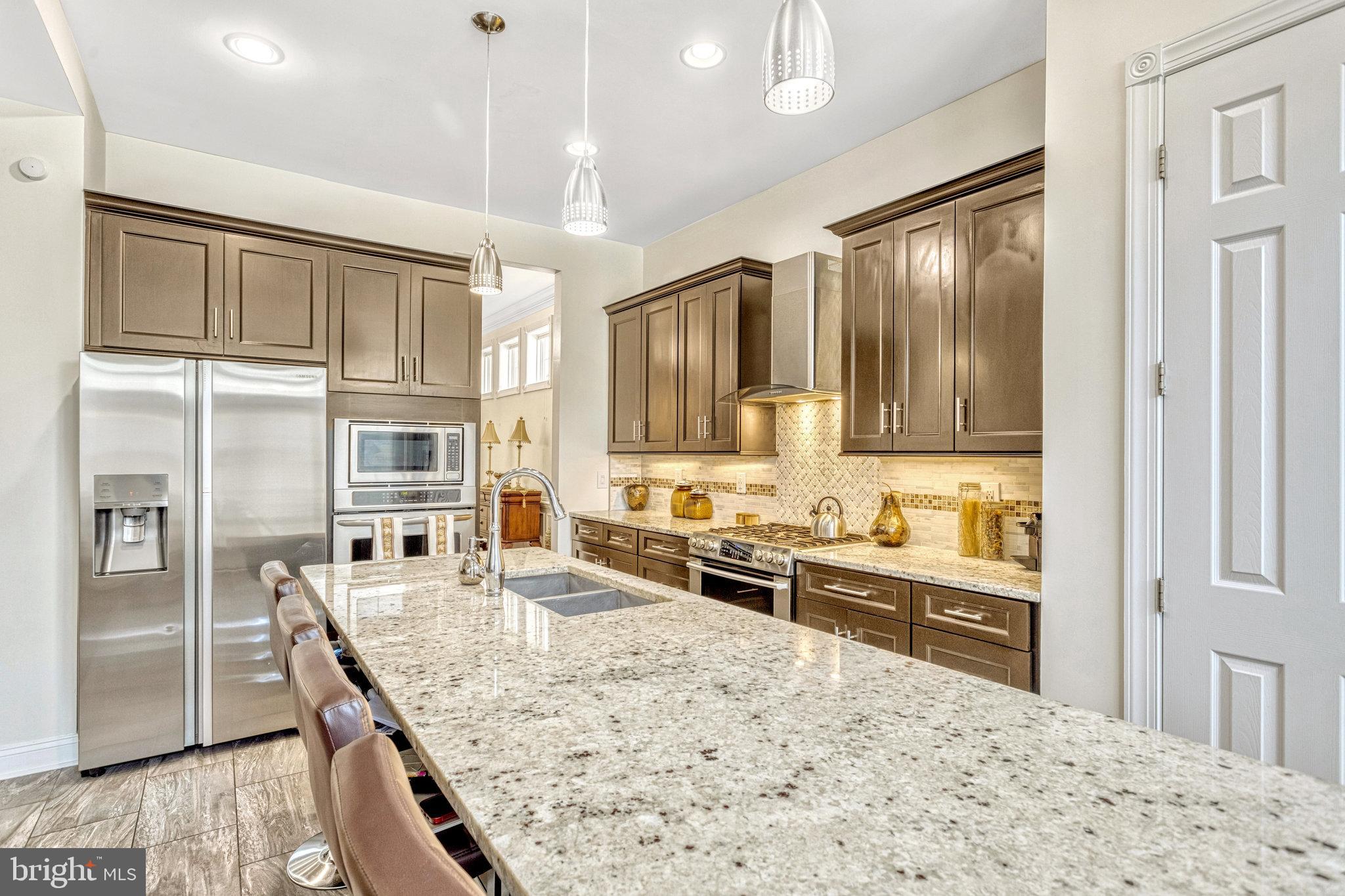 PORT POTOMAC - Residential