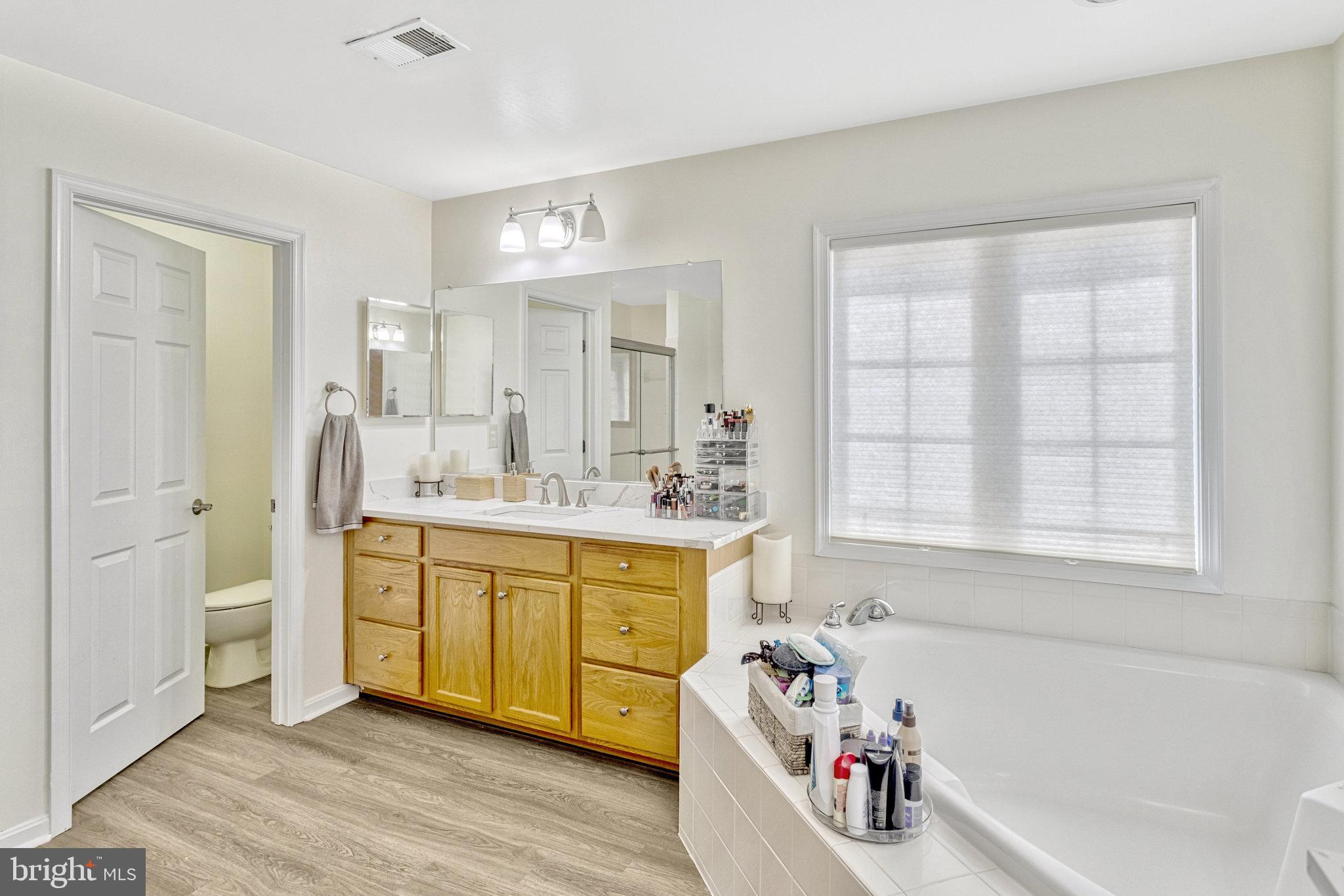 PORT POTOMAC - Residential