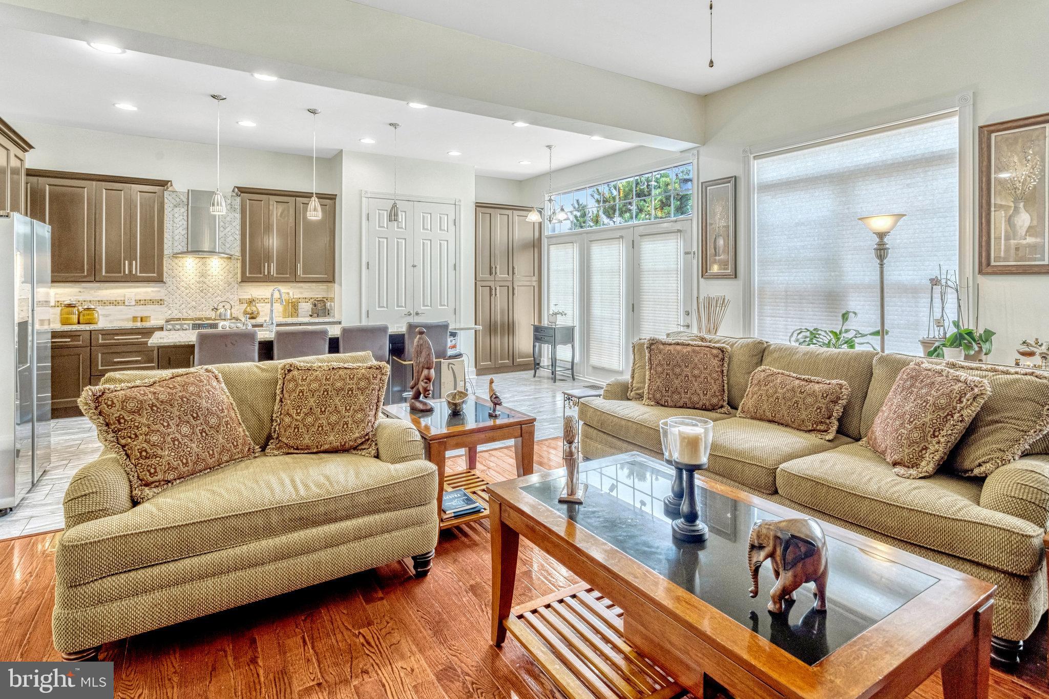 PORT POTOMAC - Residential