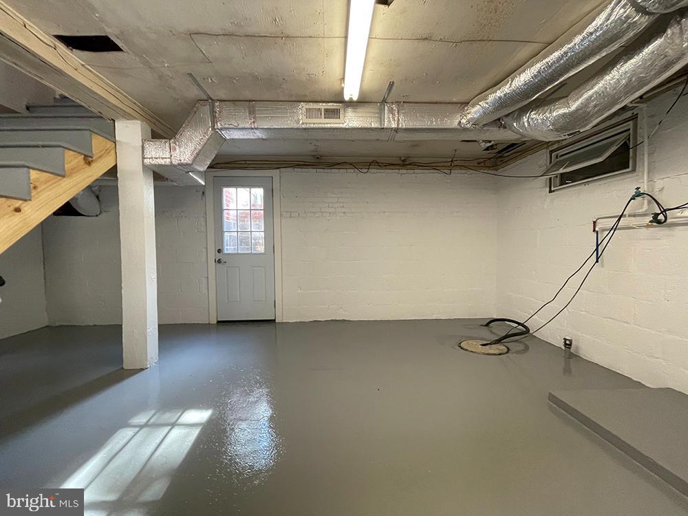 REEDVILLE - Residential