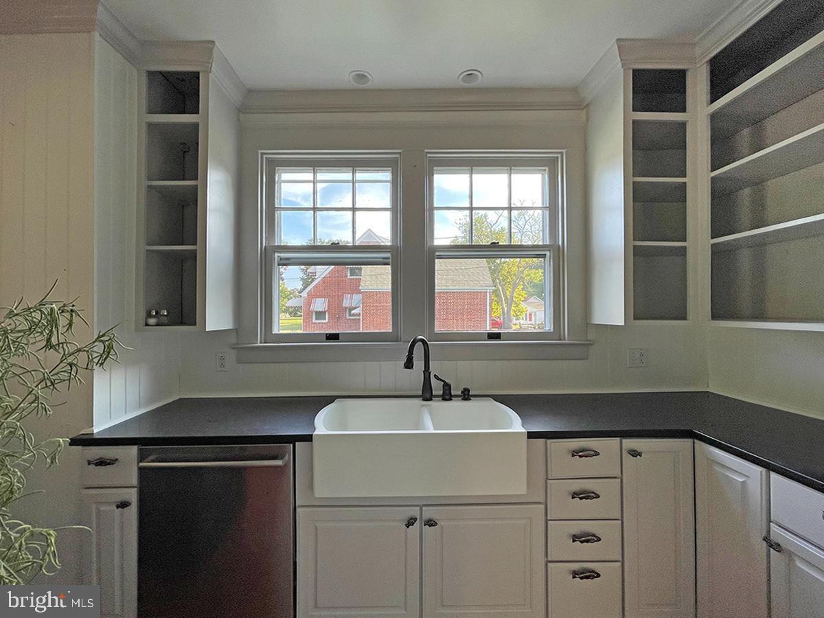 REEDVILLE - Residential