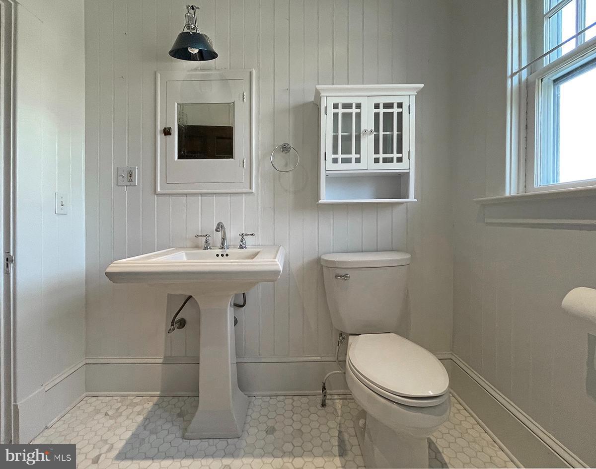 REEDVILLE - Residential