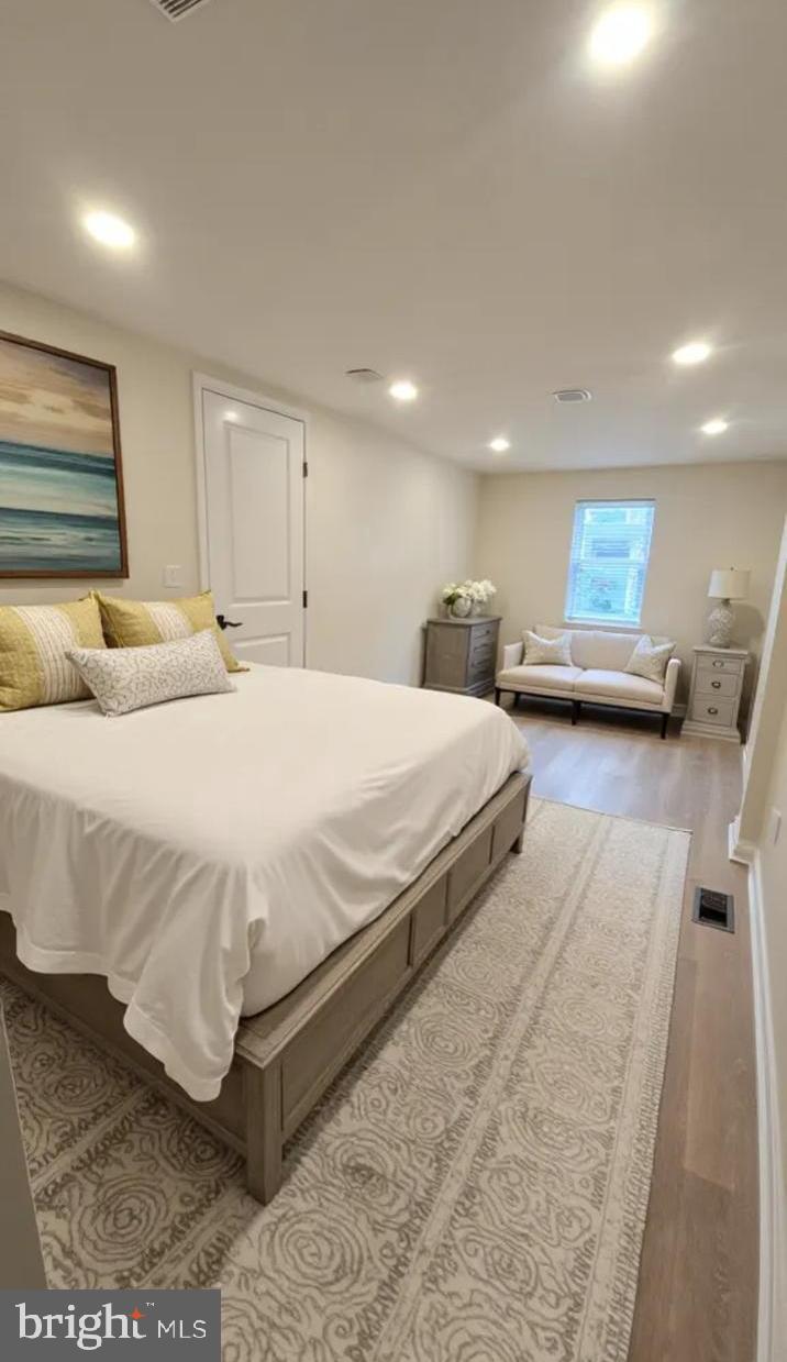 OLDE KENSINGTON - Residential