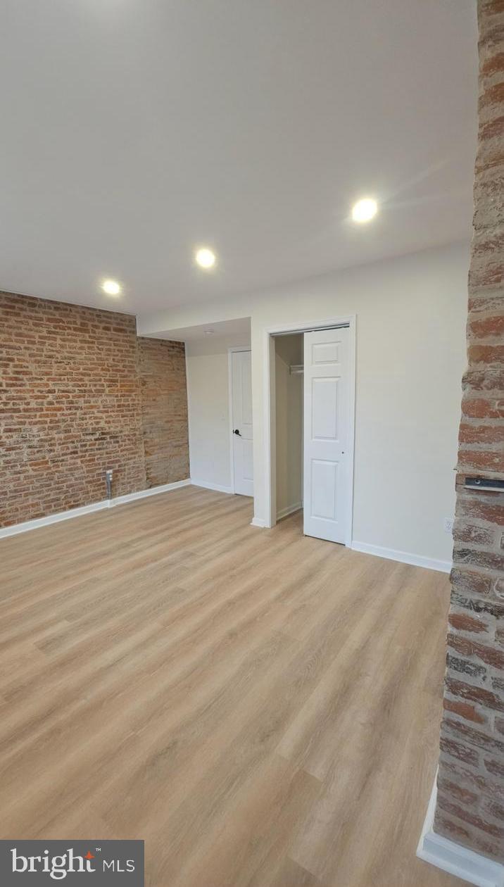 OLDE KENSINGTON - Residential