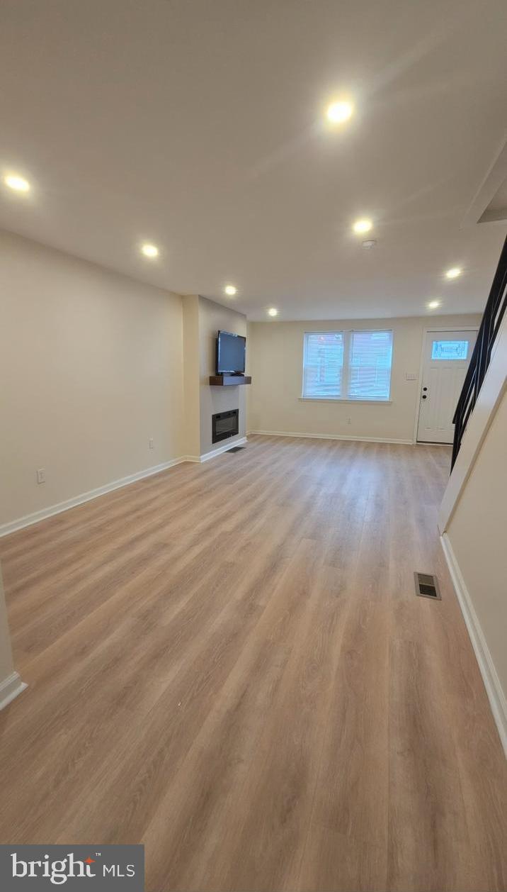 OLDE KENSINGTON - Residential