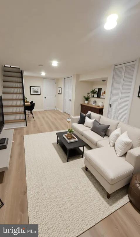 OLDE KENSINGTON - Residential