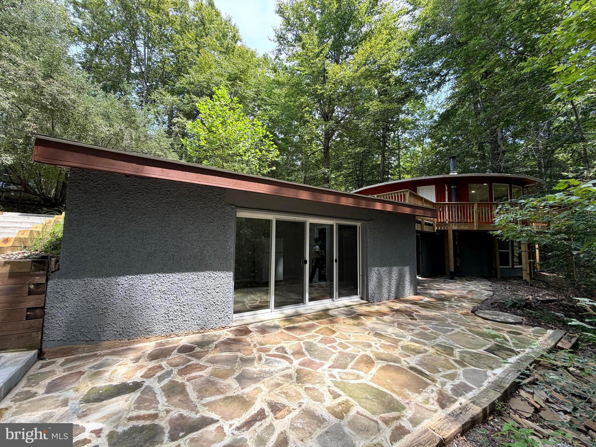 8133 COUNSELOR ROAD