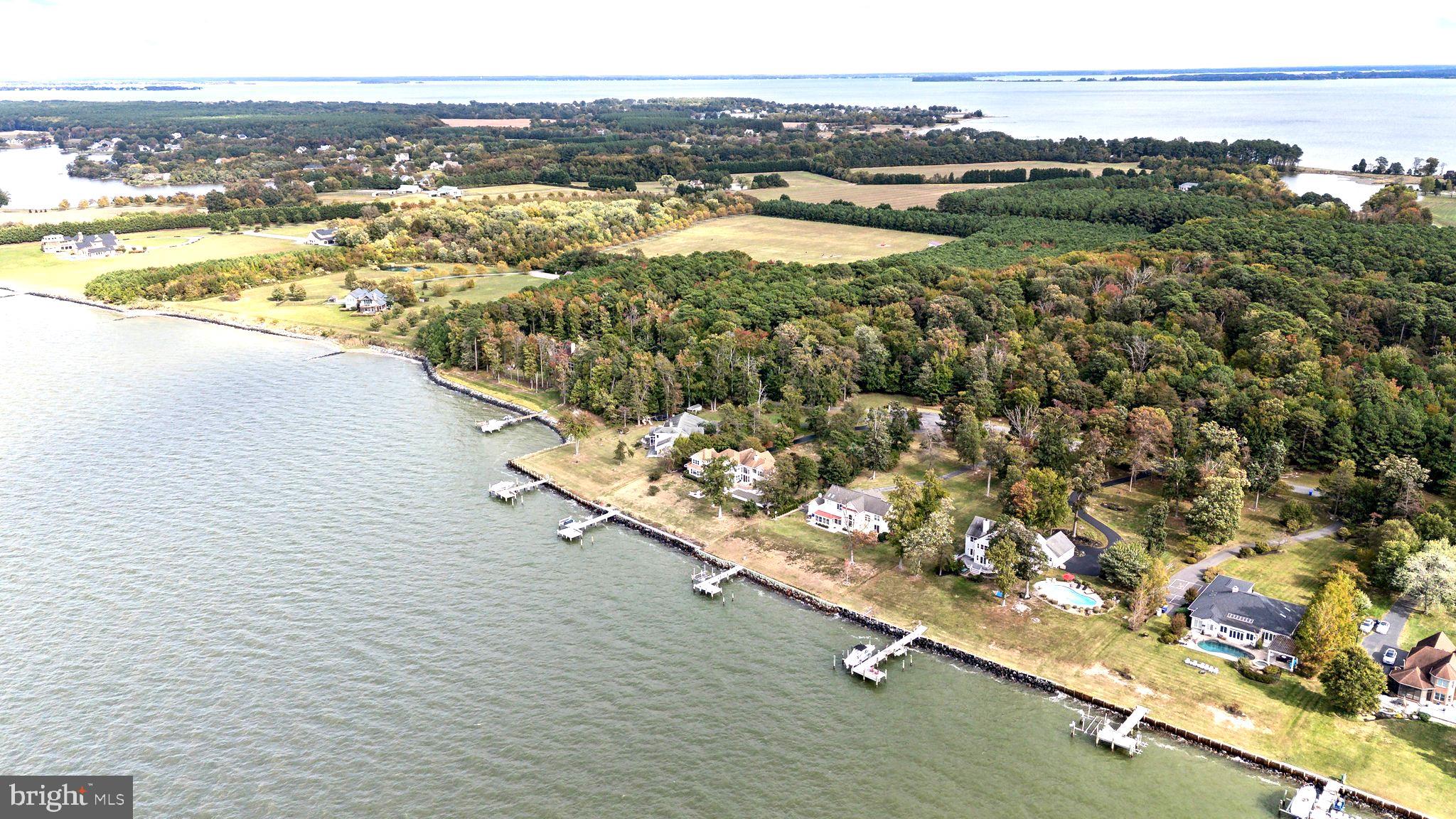 BLOODY POINT FARM - Residential