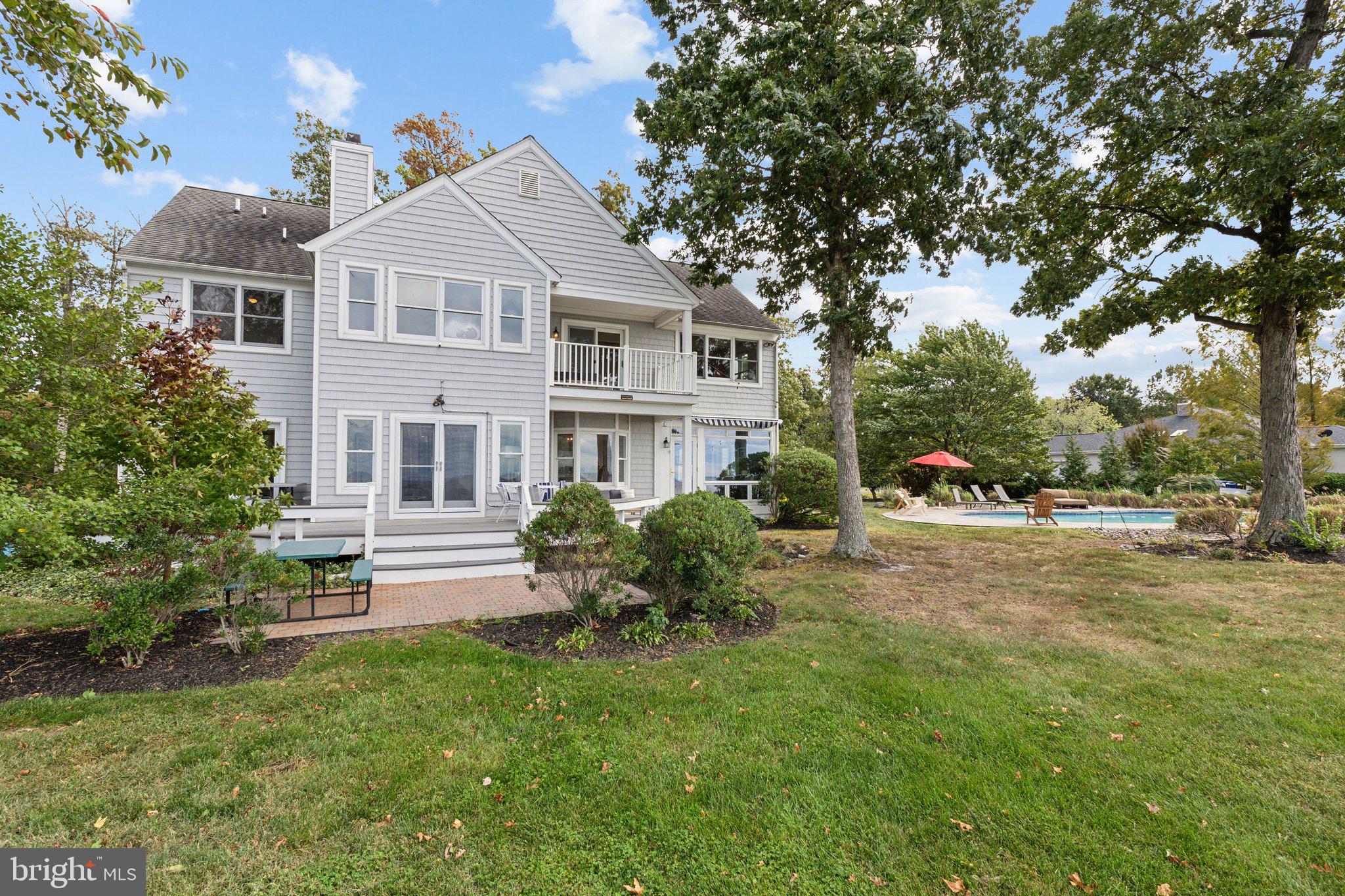 BLOODY POINT FARM - Residential