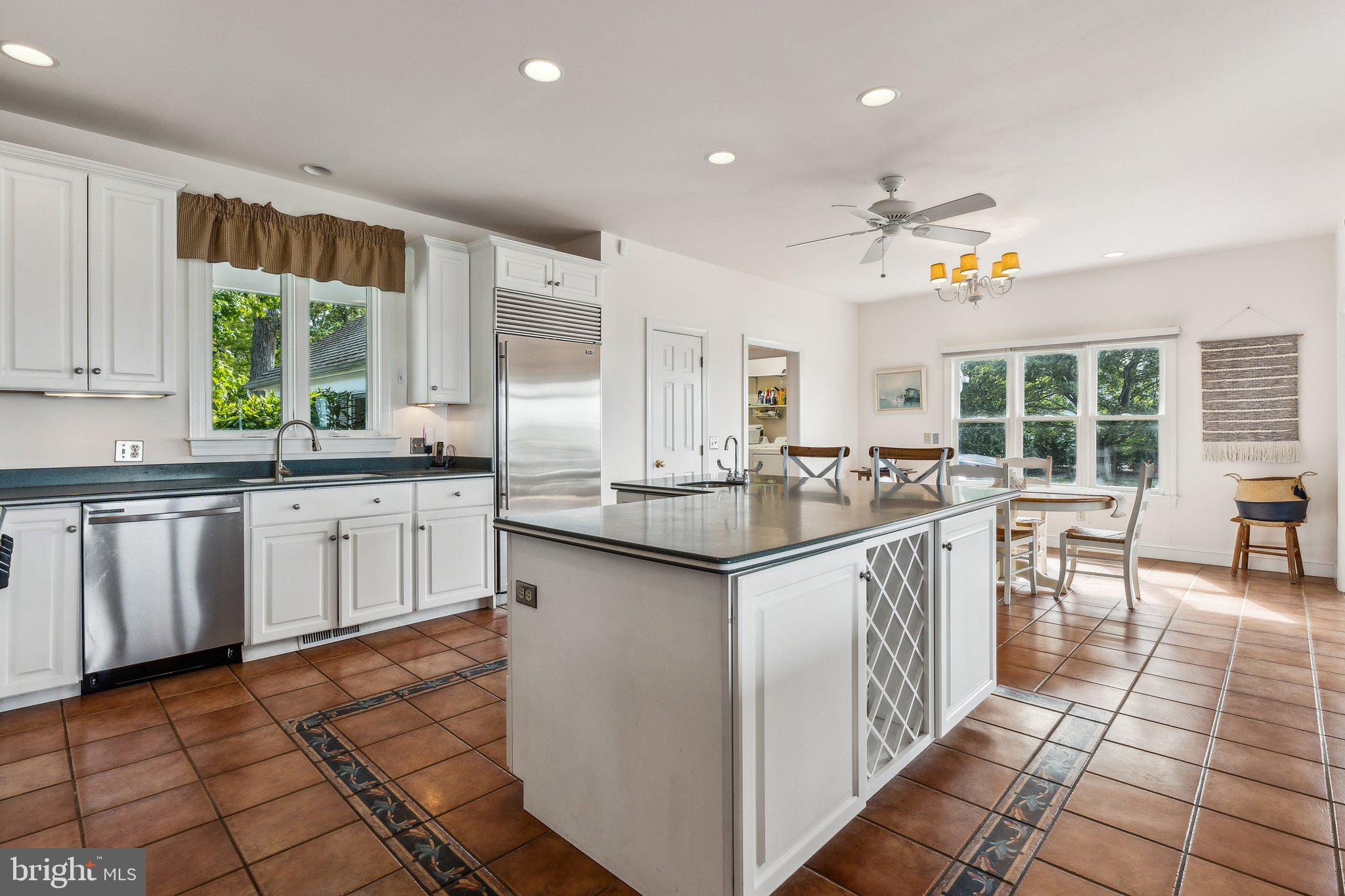 245 LIGHTHOUSE VIEW DRIVE