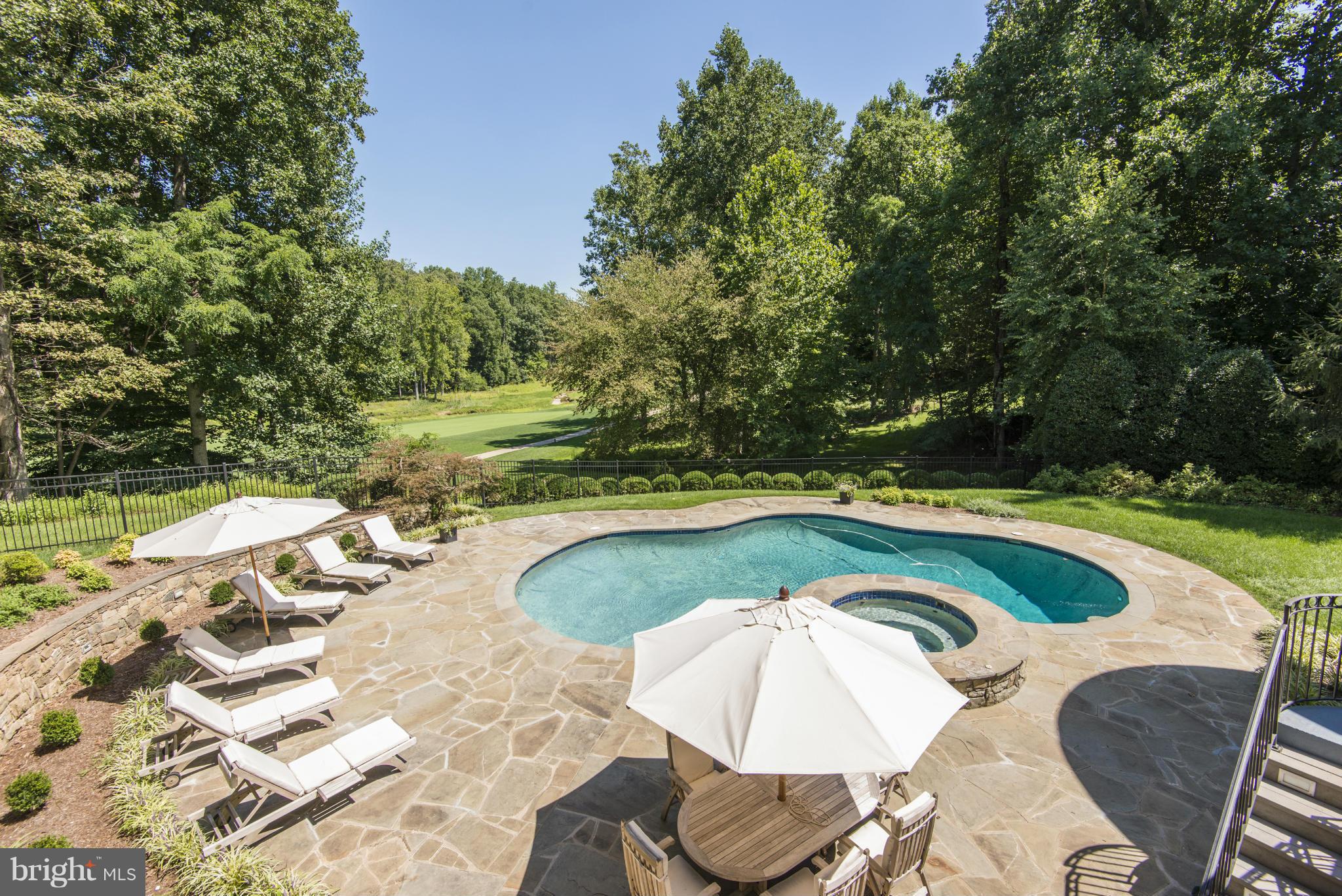 AVENEL - Residential